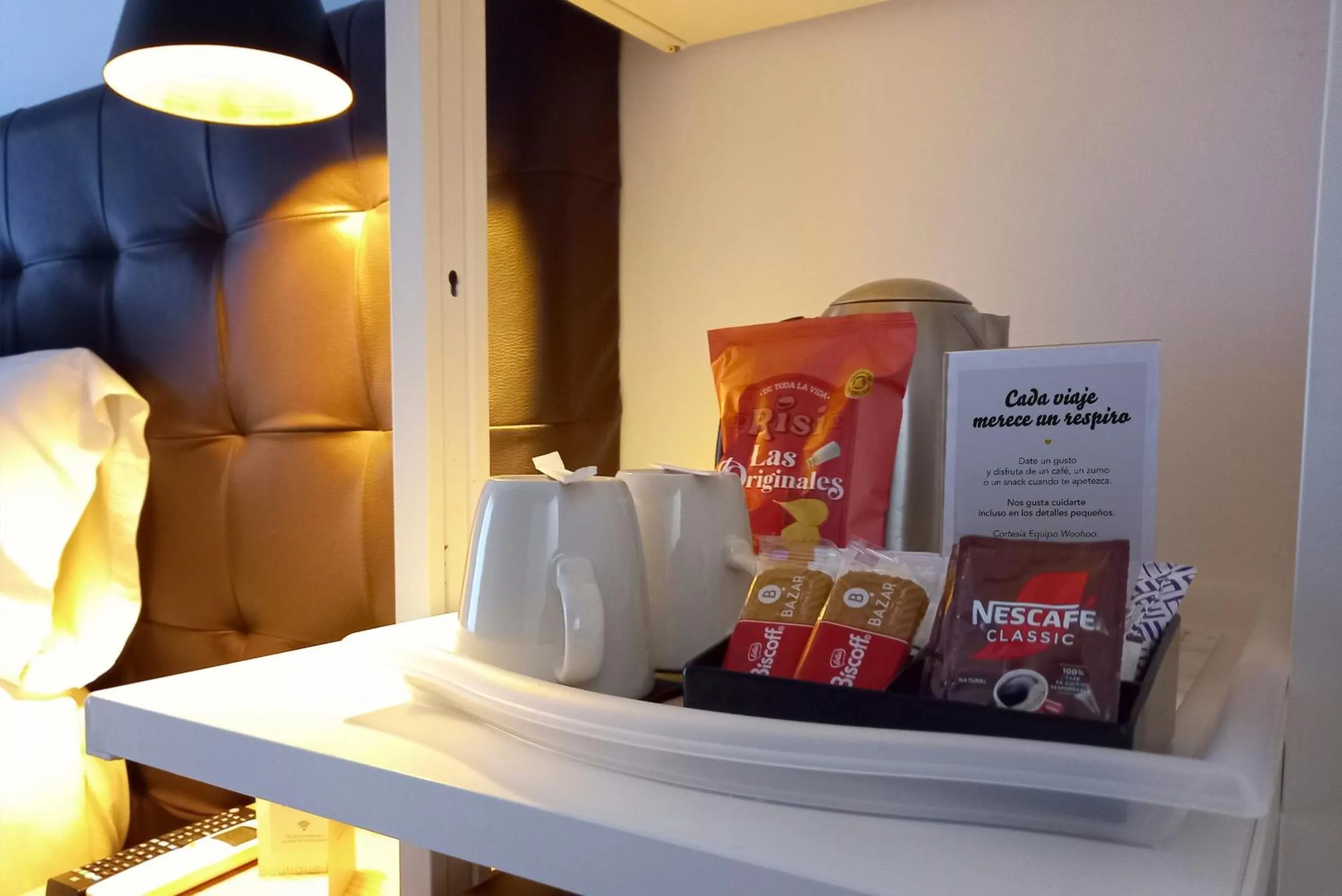 Coffee/tea facilities in Woohoo Rooms Hortaleza