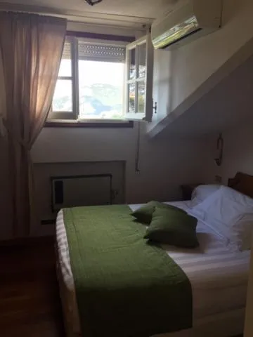 Bed in Hotel Punta Est