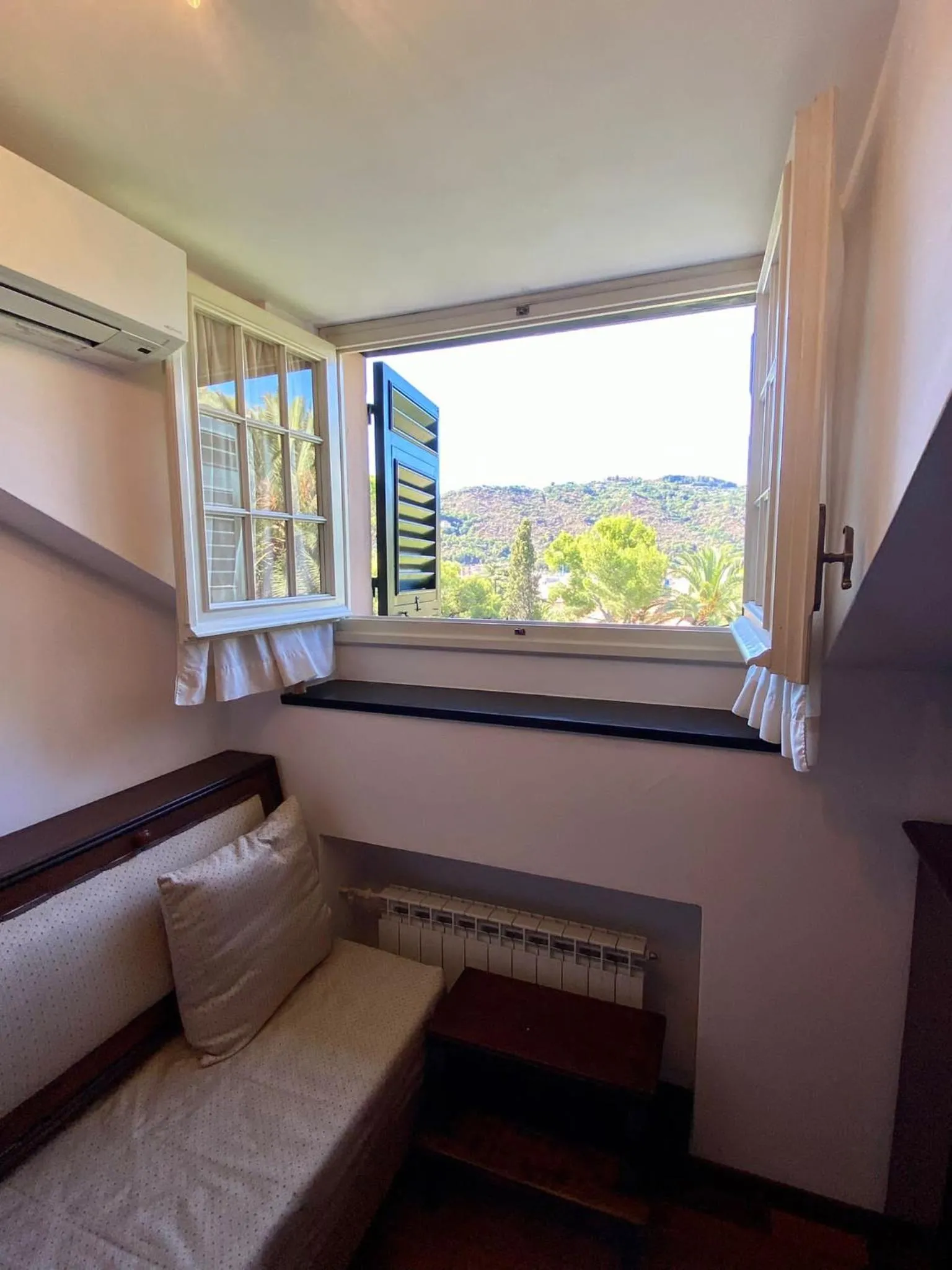 Hotel Punta Est
