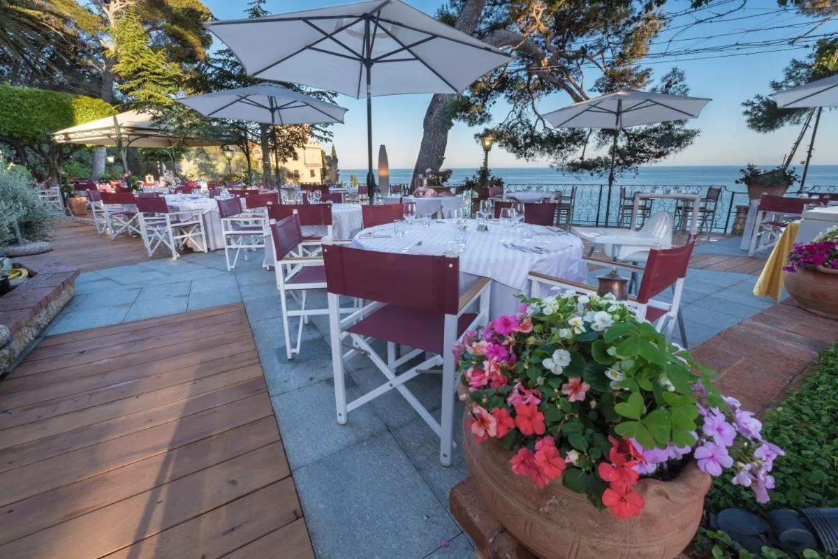 Hotel Punta Est