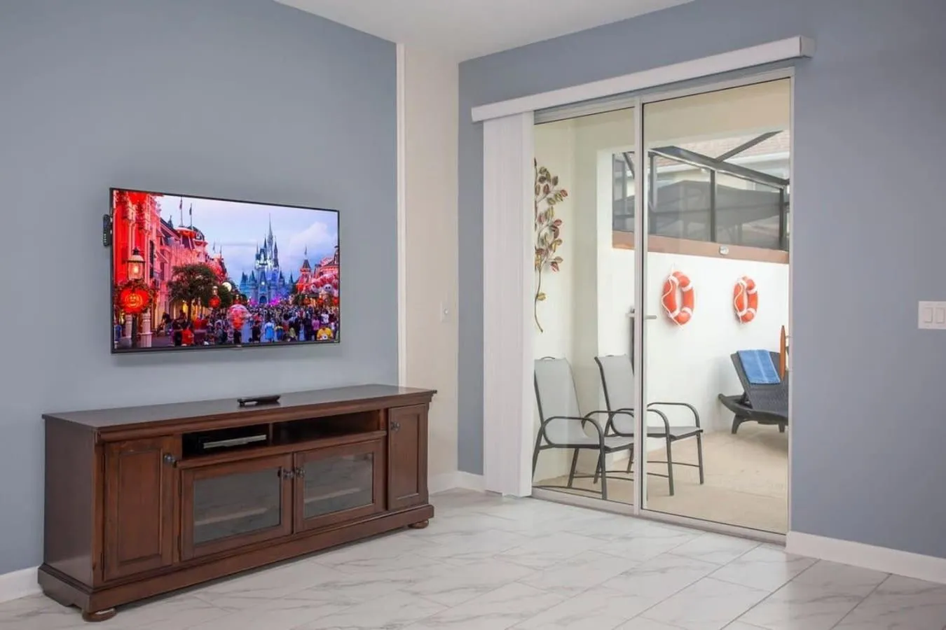 Wonderful 5 Bedroom w/ Pool Close to Disney 4801