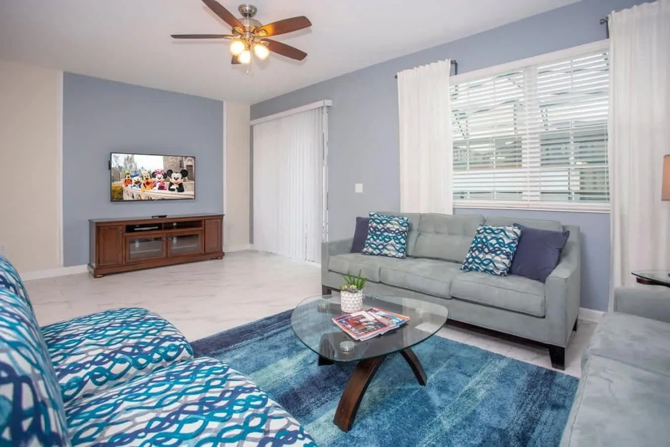 Wonderful 5 Bedroom w/ Pool Close to Disney 4801