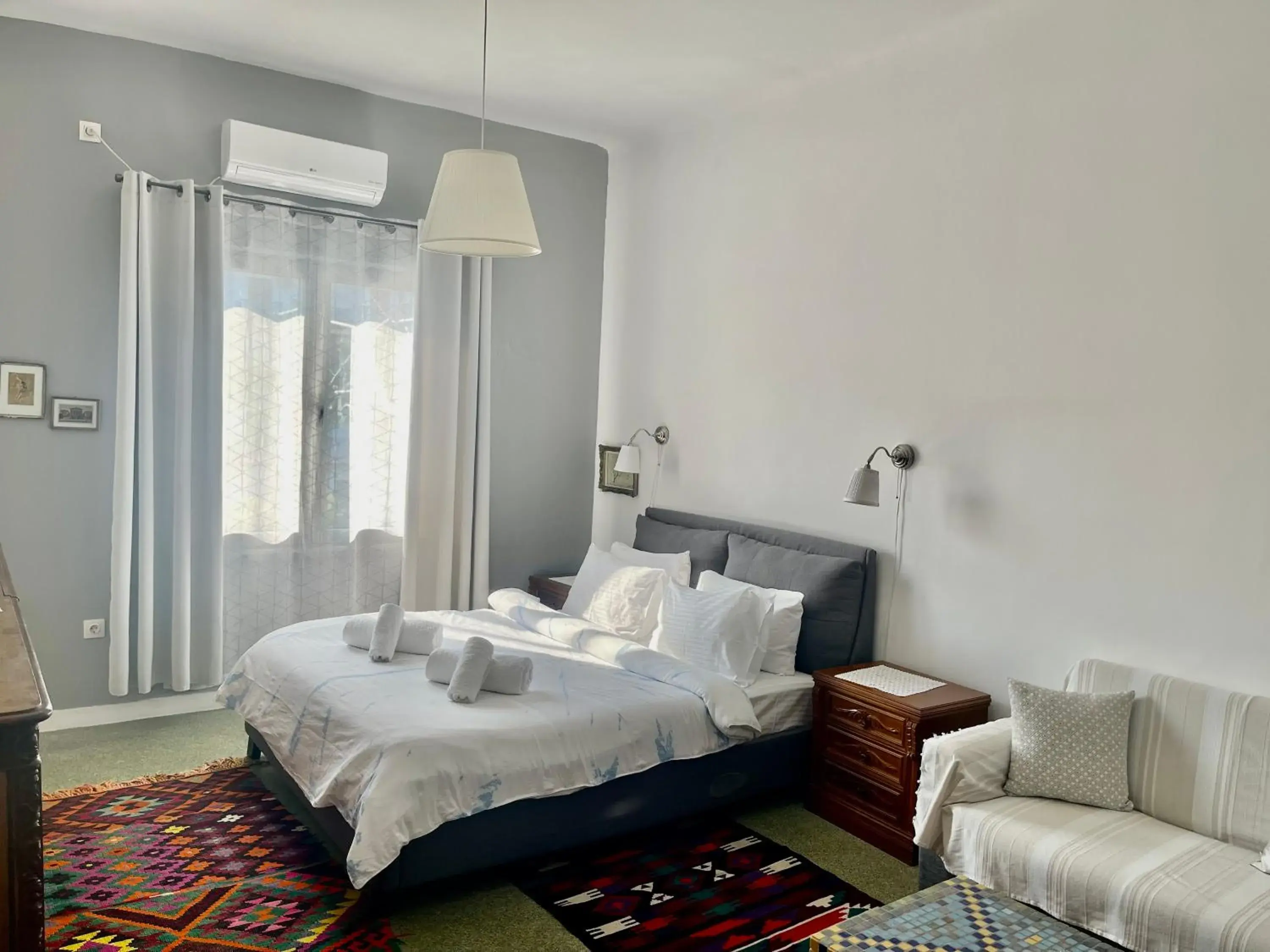 Deluxe Double Room with Balcony in A litte Taste of Home Guest House Deluxe Double Room with Balcony in A litte Taste of Home Guest House