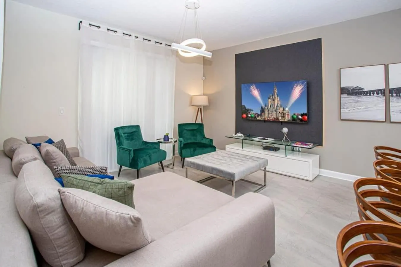 Gorgeous 4 Bedroom w/ Pool Close to Disney 4836