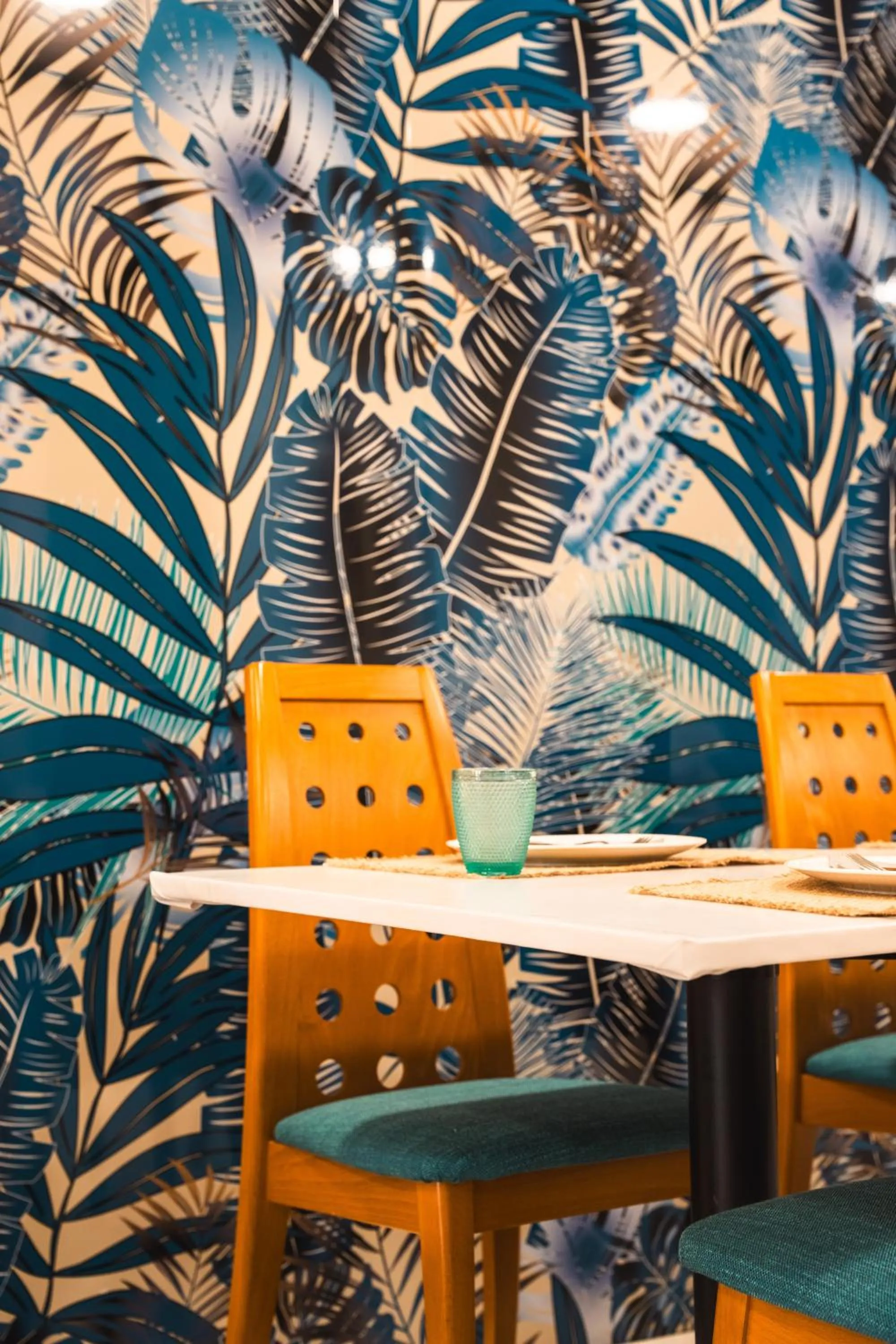 Restaurant/places to eat in Hotel Del Corso