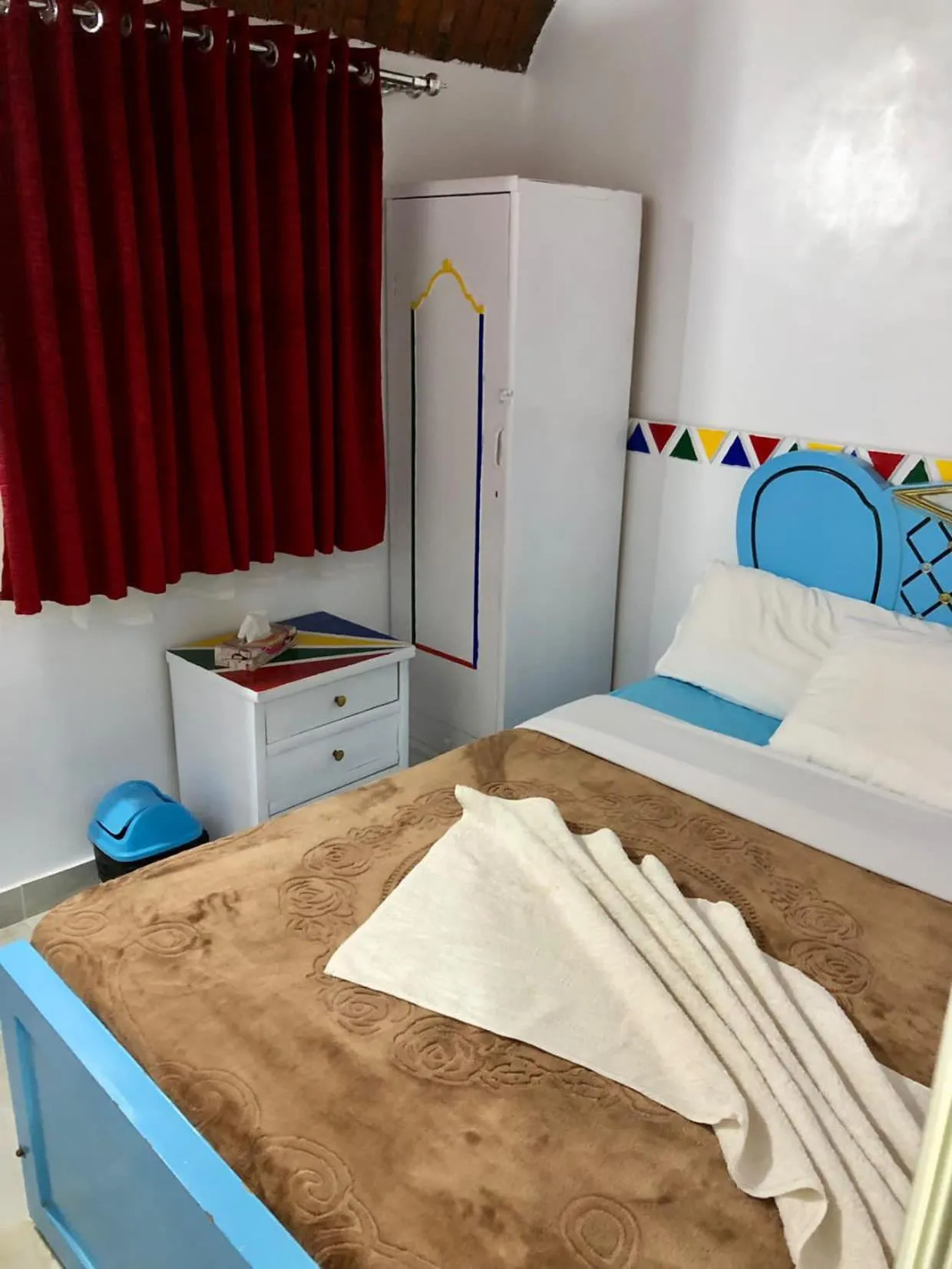 Bed in Onaty Ka Guest House