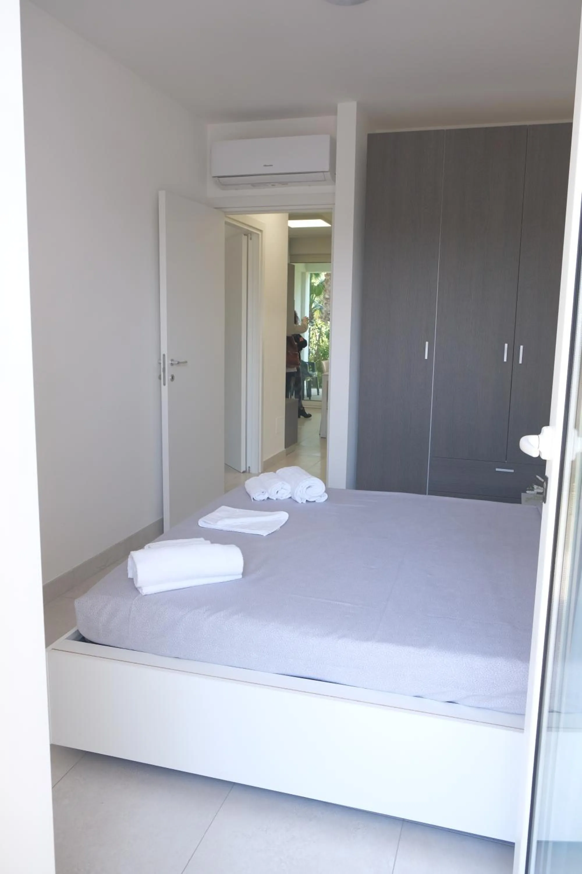 Bedroom, Bed in I GIARDINI DI ZEUS