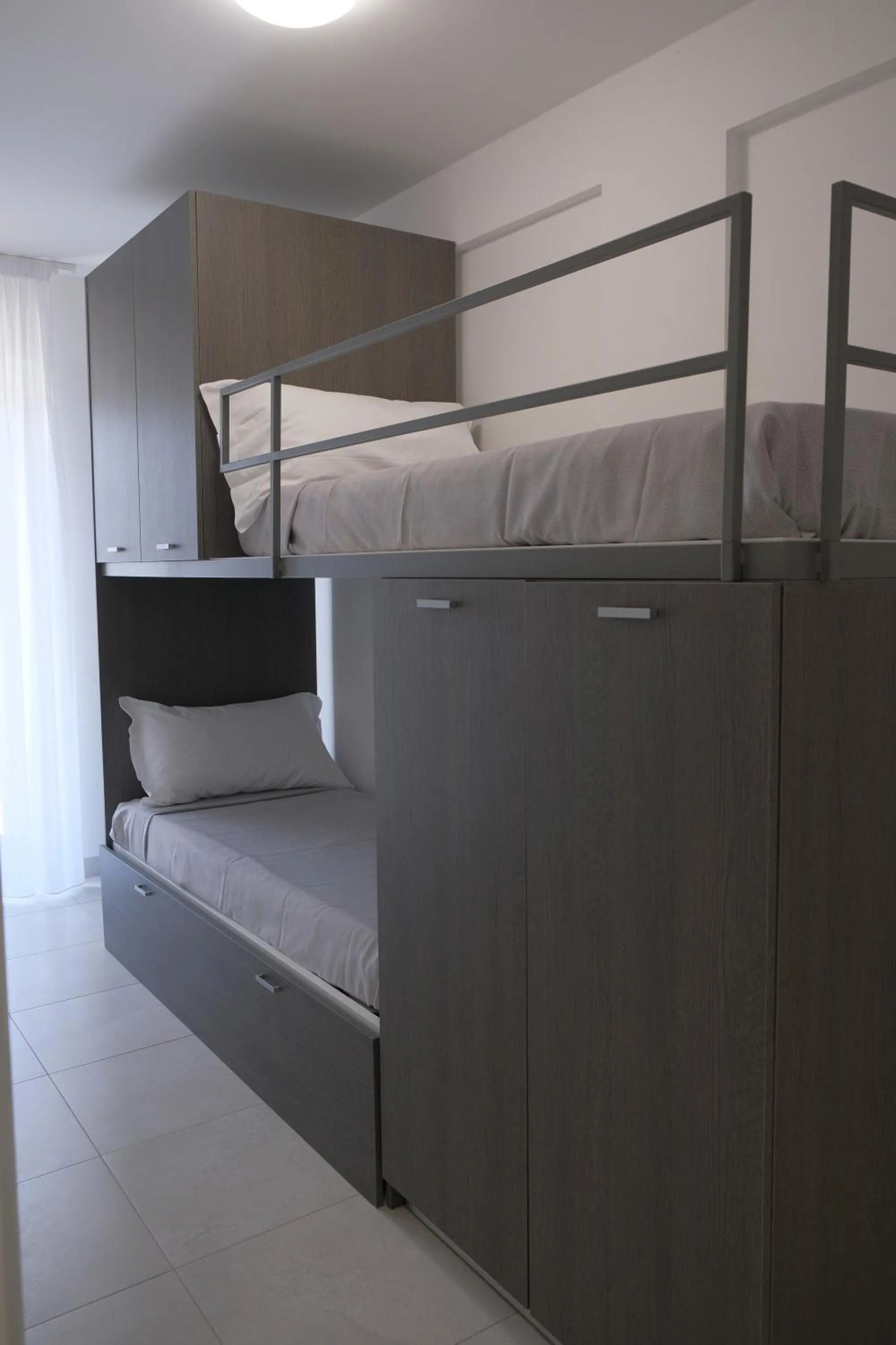 bunk bed, Bed in I GIARDINI DI ZEUS