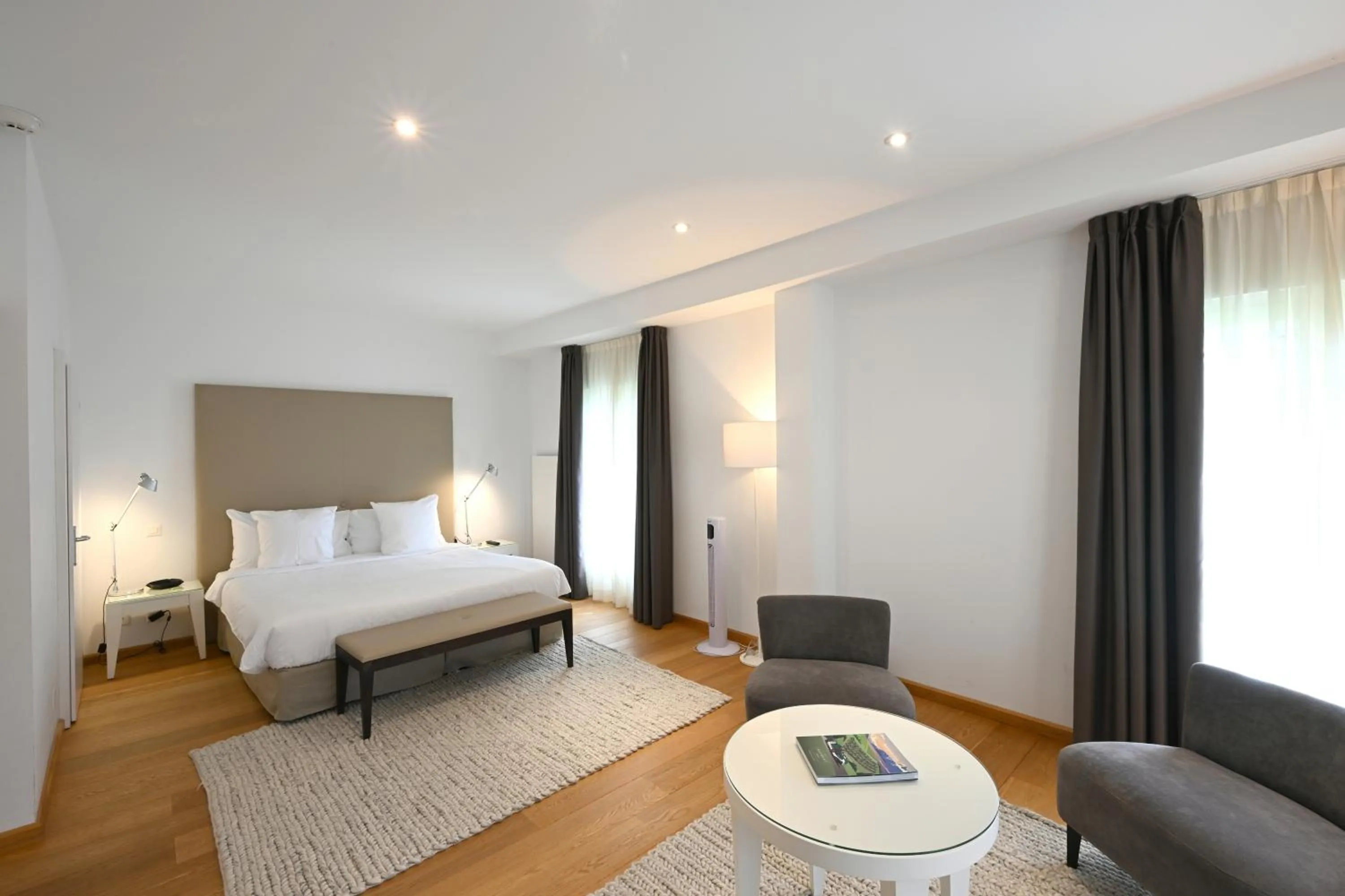 Bed in Château de Bonmont