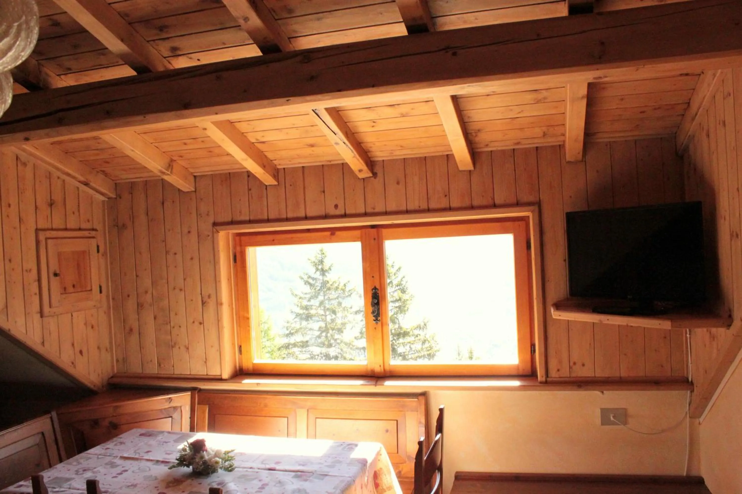 Dining area in Residence Mirage