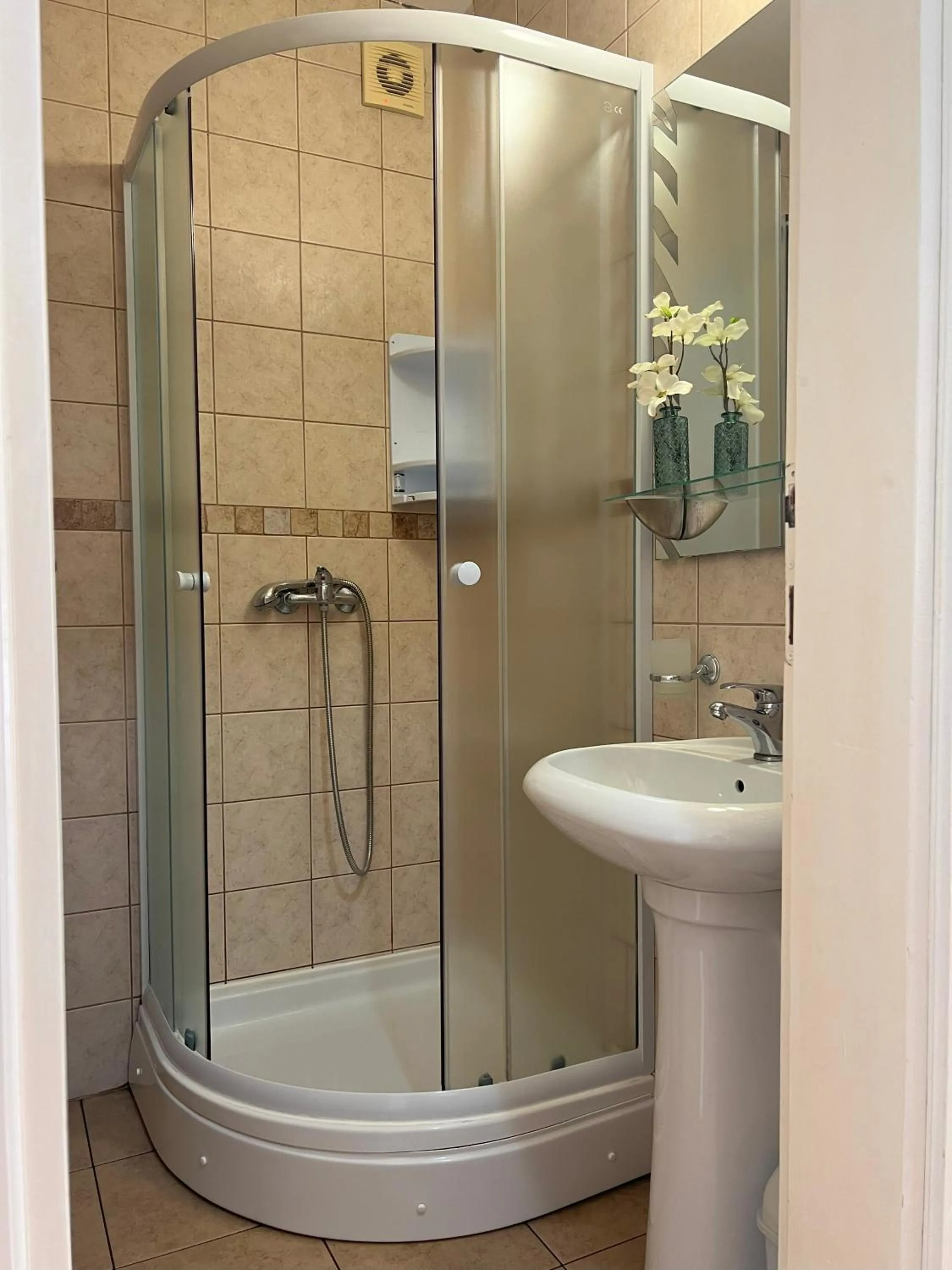 Shower in Villa Mila