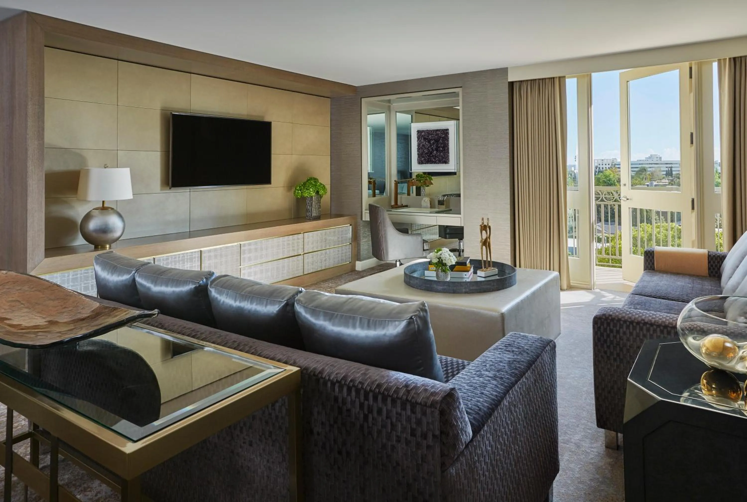 Seating area in L'Ermitage Beverly Hills