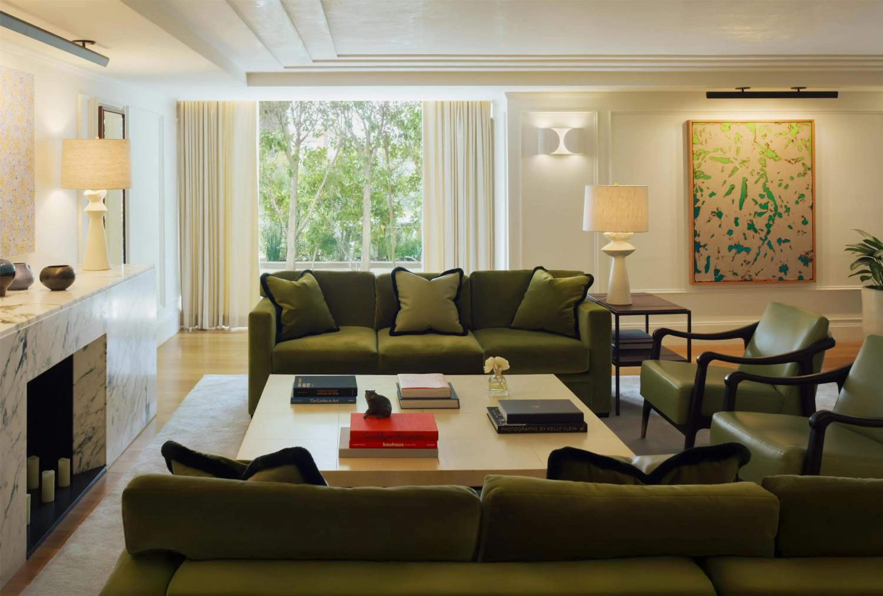 Lobby or reception in L'Ermitage Beverly Hills