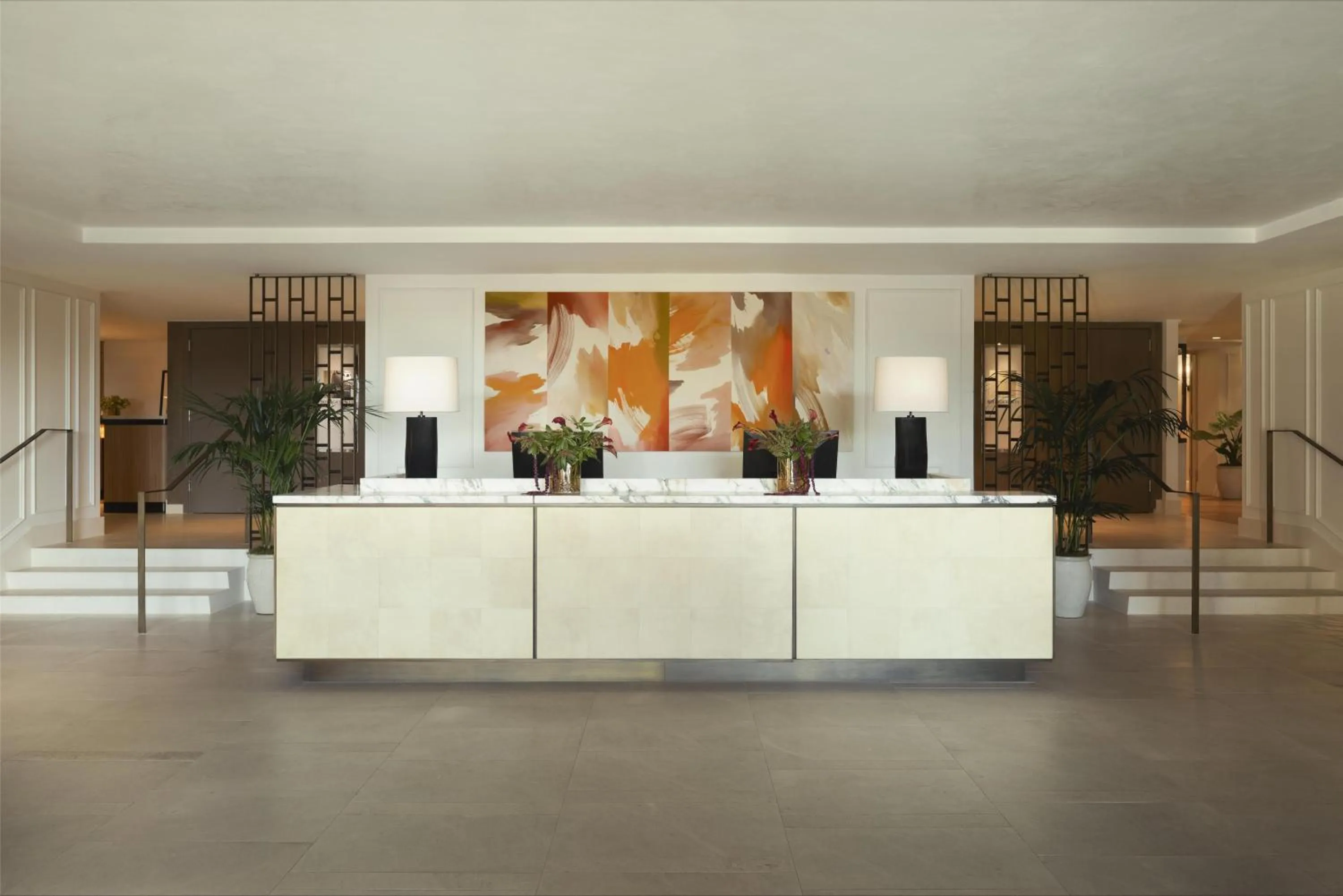Lobby or reception in L'Ermitage Beverly Hills