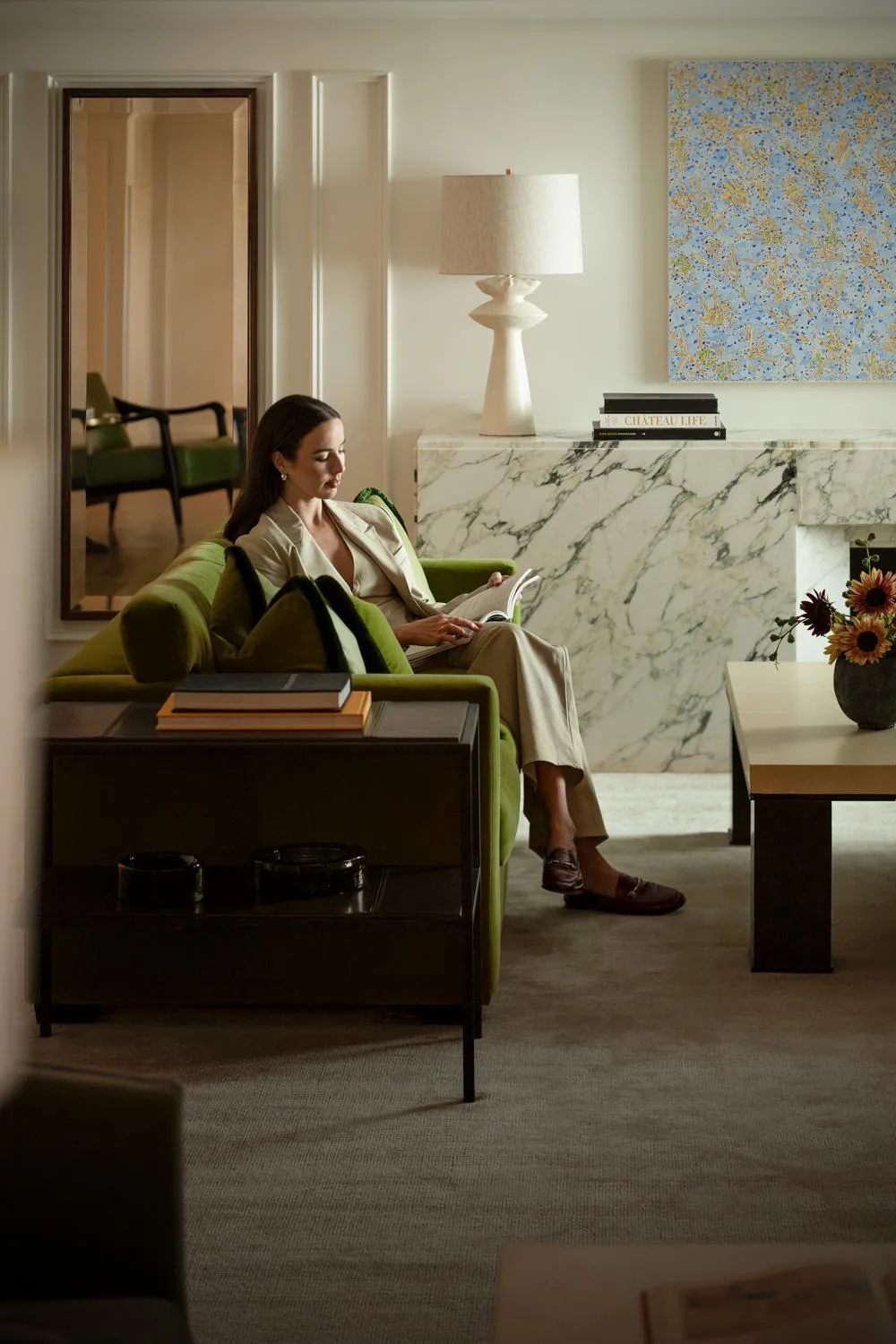 Lounge or bar in L'Ermitage Beverly Hills