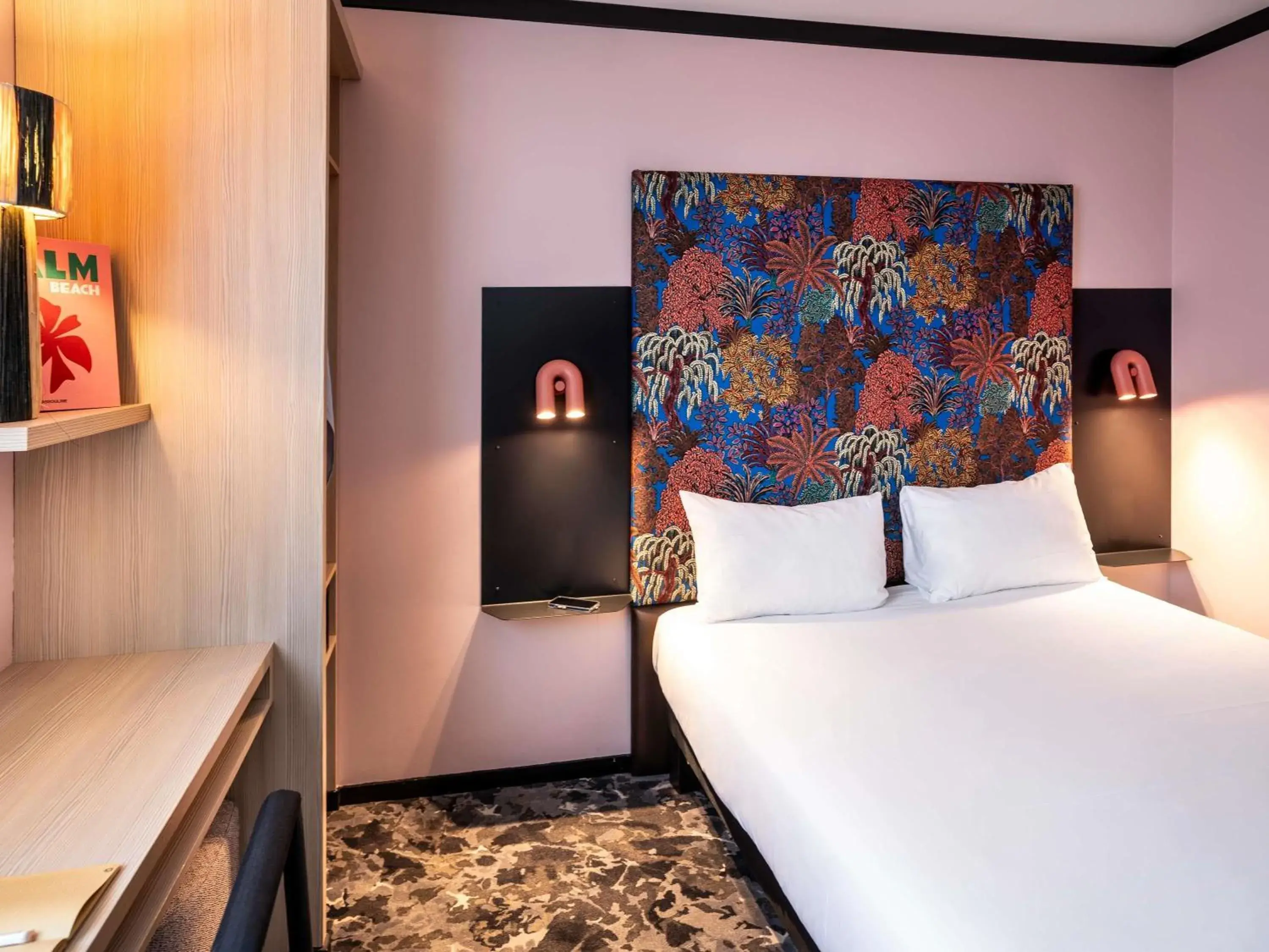 Bedroom, Bed in Ibis Styles Dijon Nord Valmy Bedroom, Bed in Ibis Styles Dijon Nord Valmy