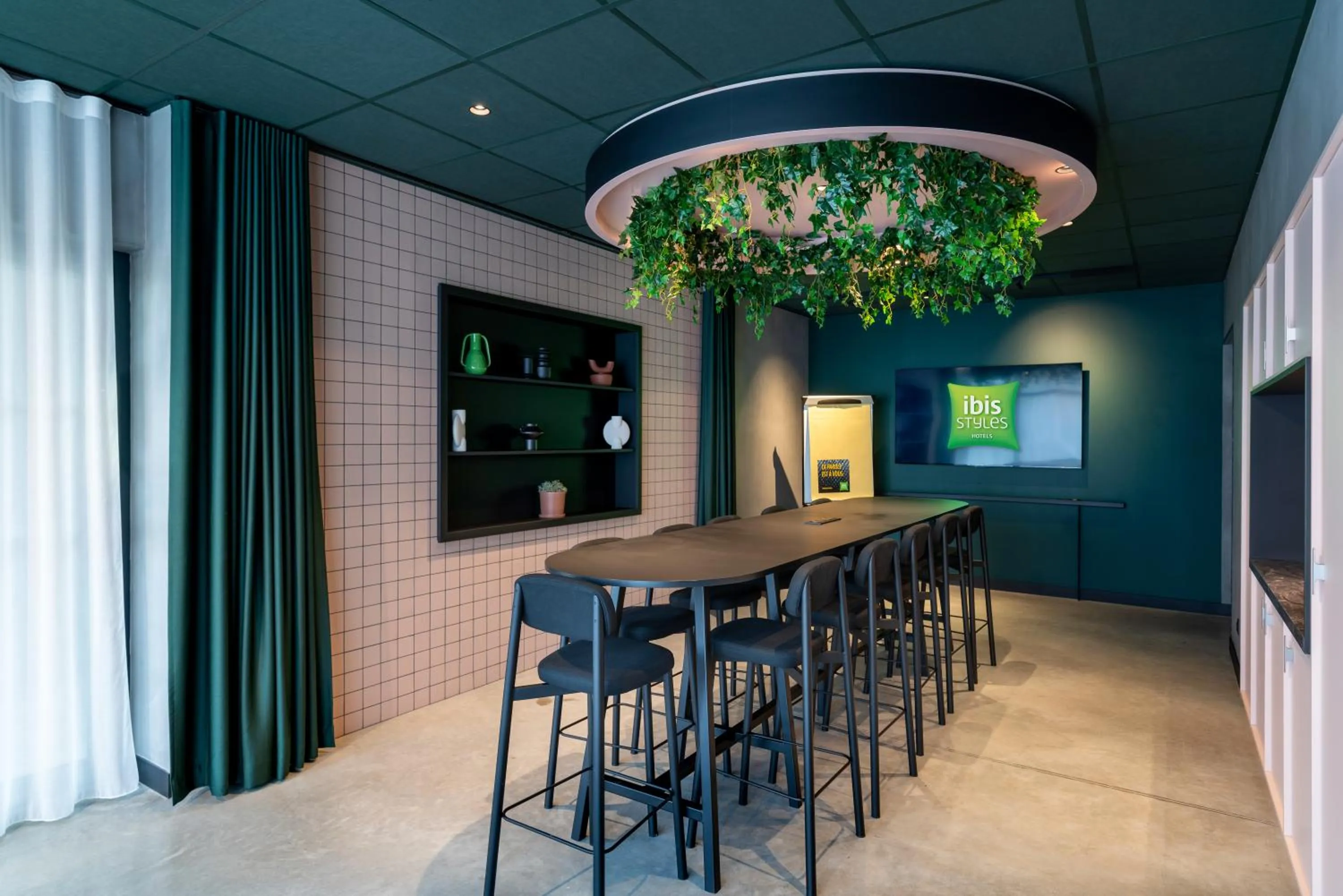 Lobby or reception in Ibis Styles Dijon Nord Valmy