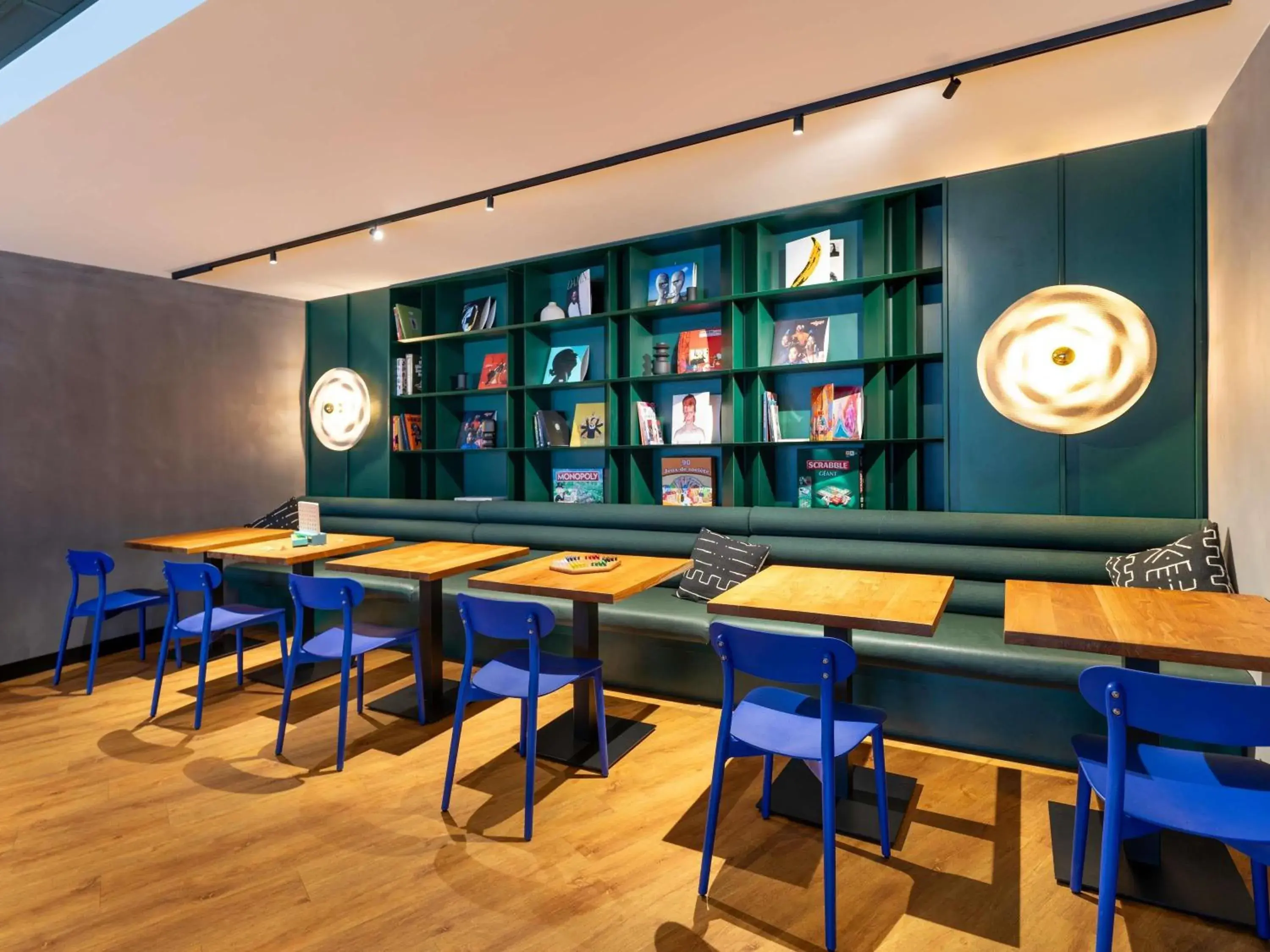 Property building in Ibis Styles Dijon Nord Valmy Property building in Ibis Styles Dijon Nord Valmy