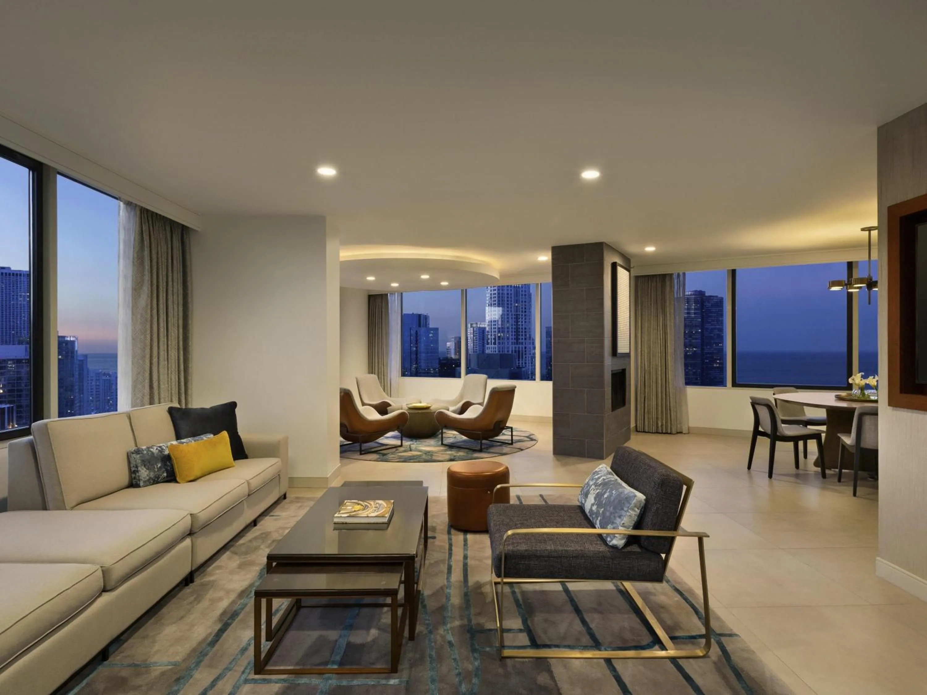 Business facilities in Swissotel Chicago