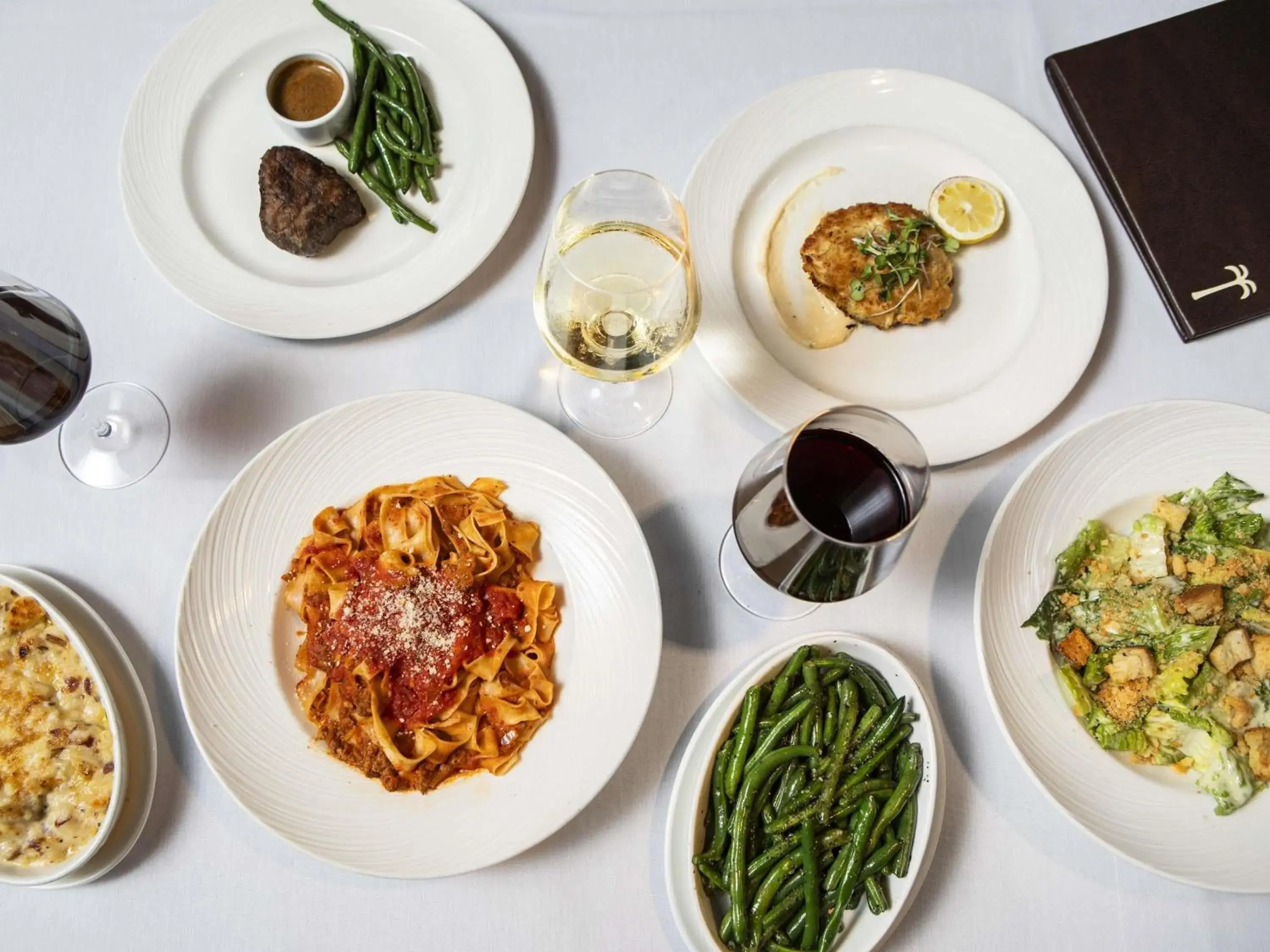 Restaurant/places to eat in Swissotel Chicago Restaurant/places to eat in Swissotel Chicago