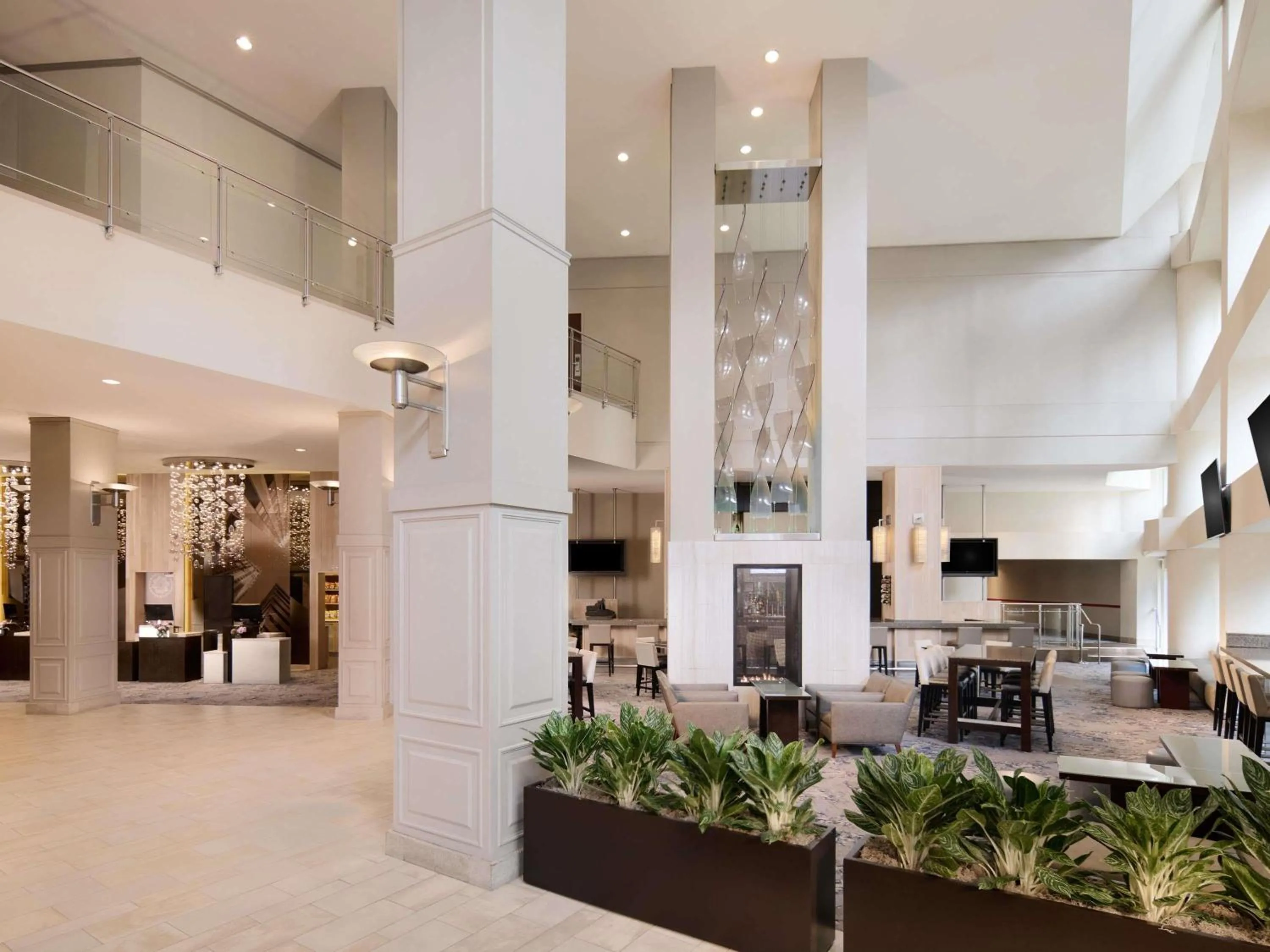 Property building in Swissotel Chicago