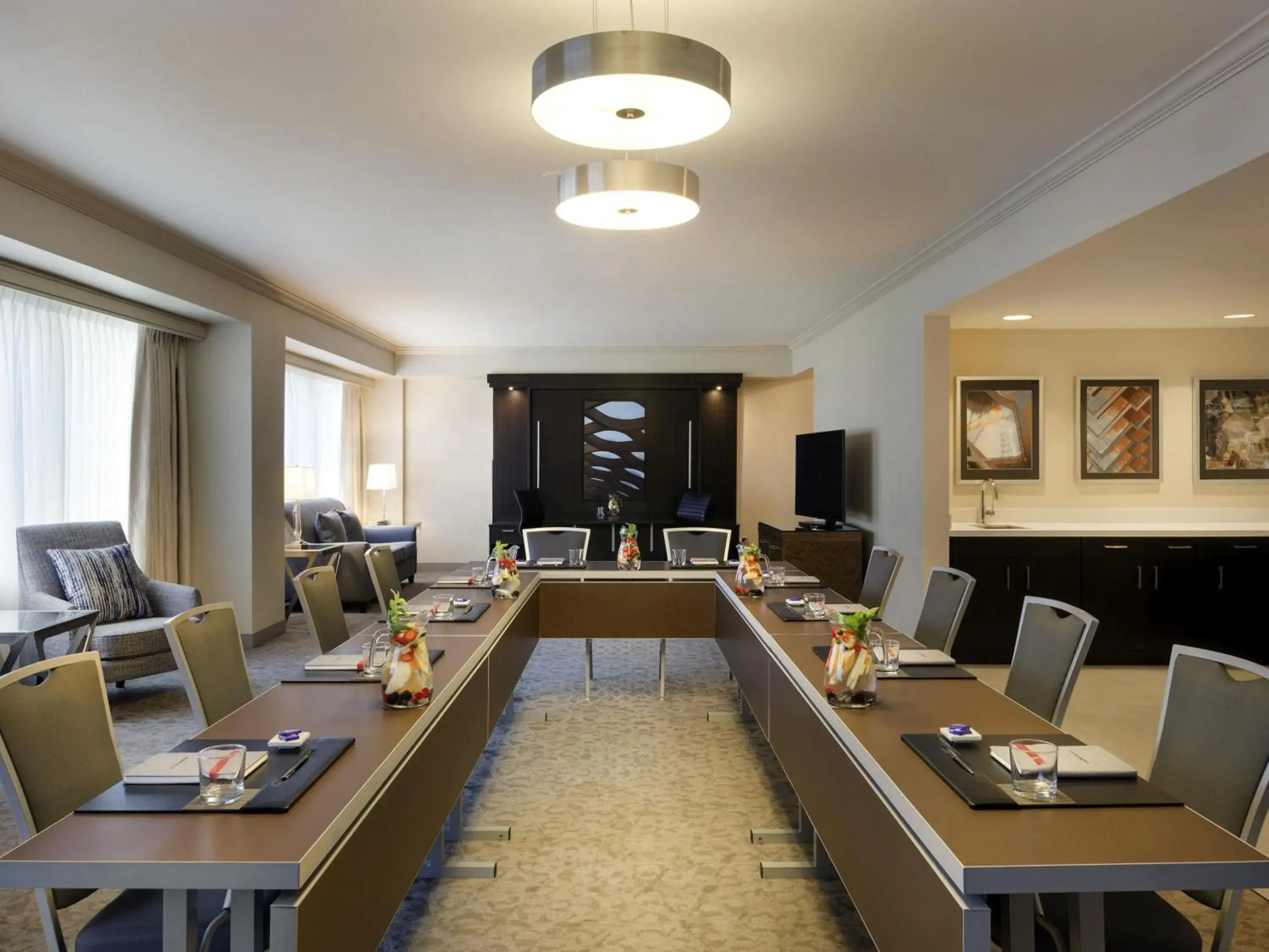 Bedroom in Swissotel Chicago Bedroom in Swissotel Chicago