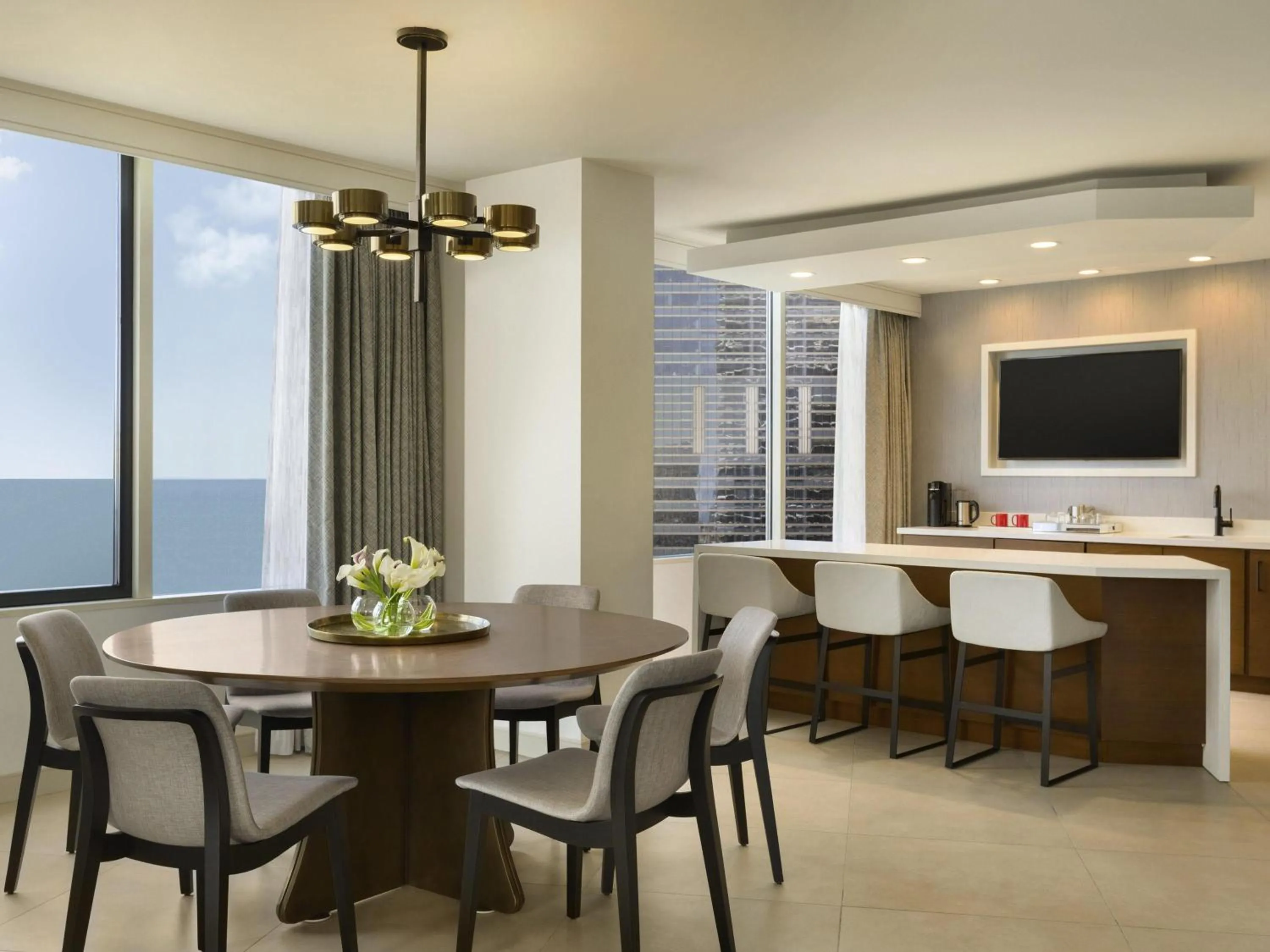 Bedroom in Swissotel Chicago