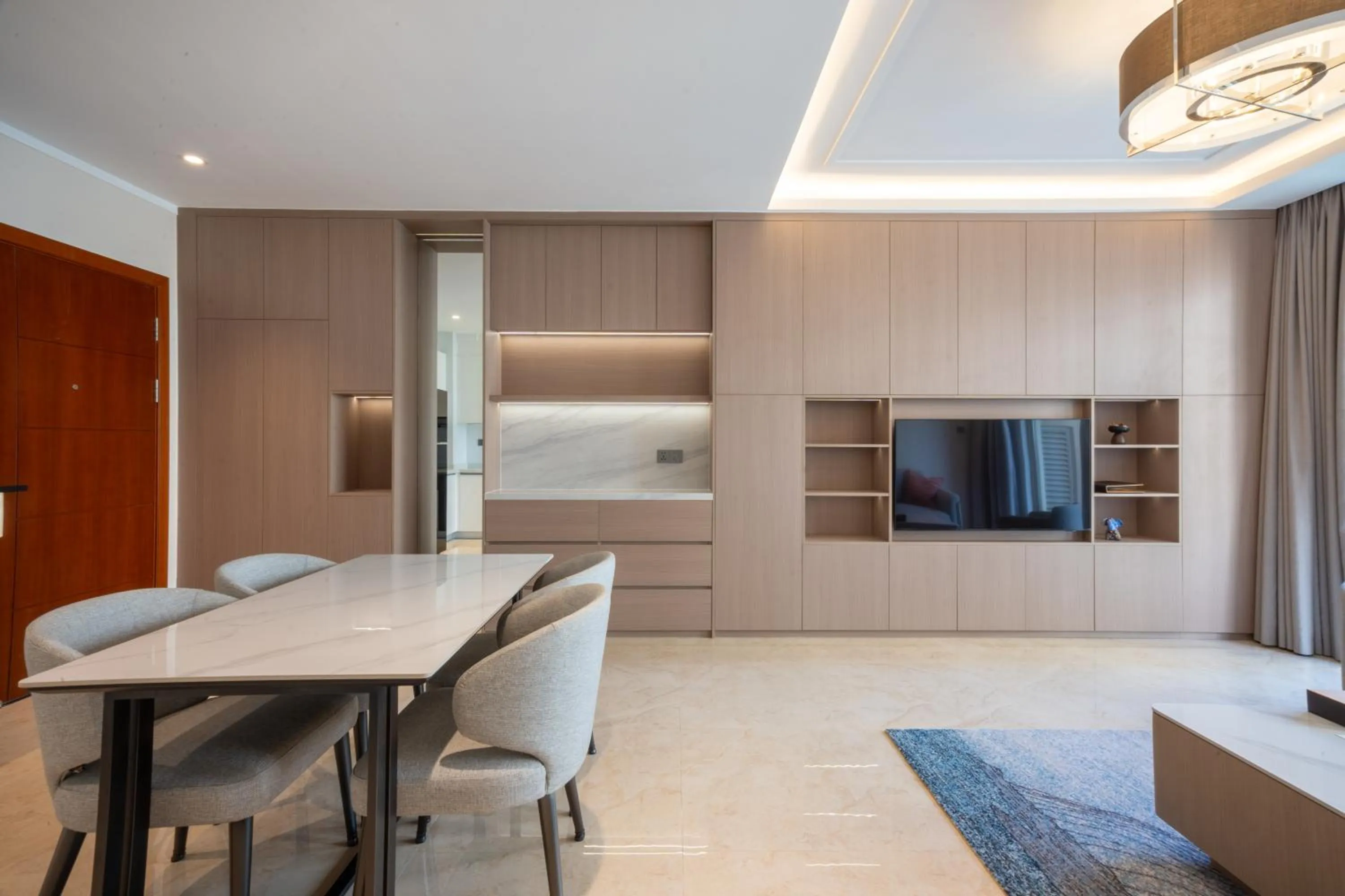 TV and multimedia in One Park Hotel & Residence