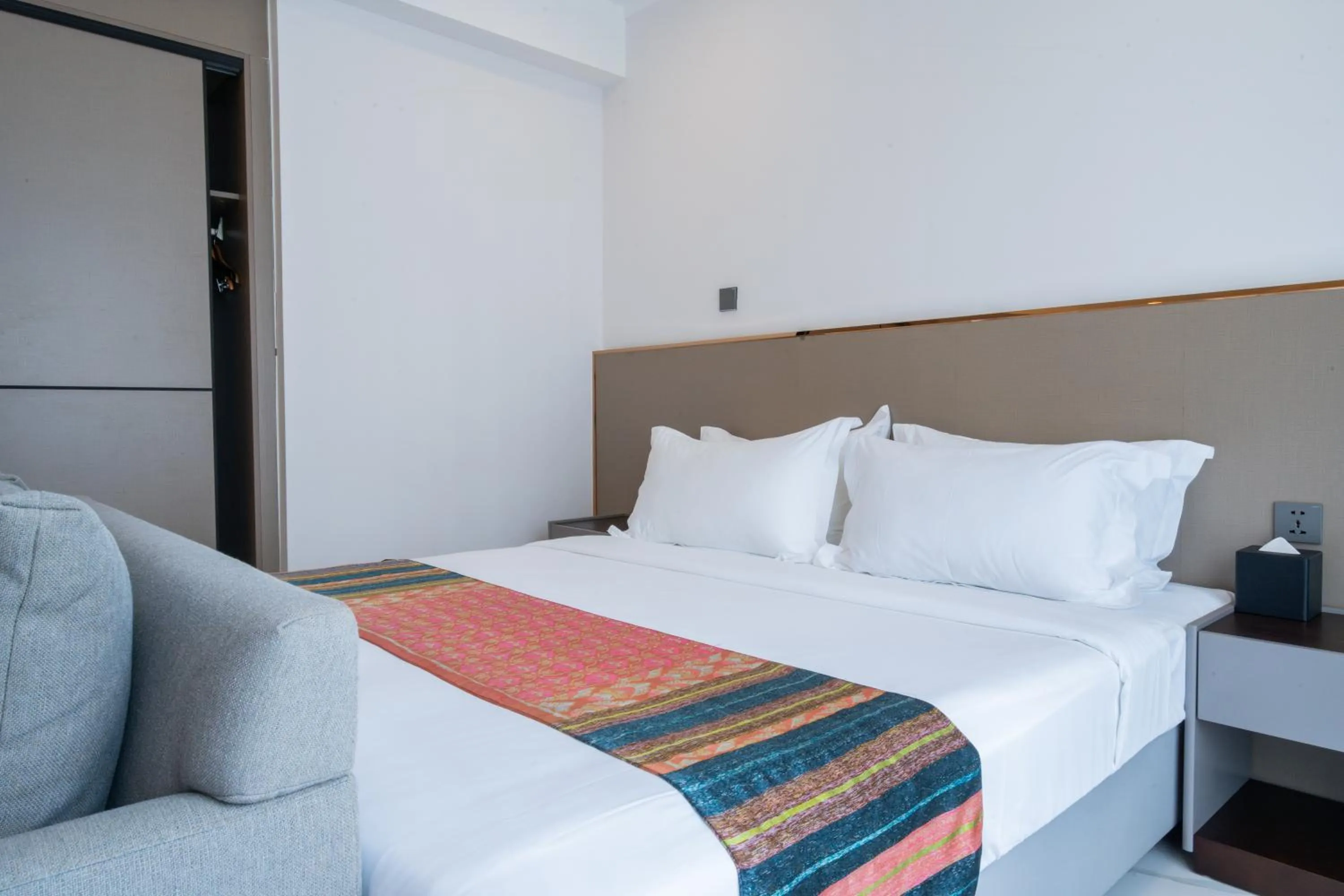 Bed in One Park Hotel & Residence