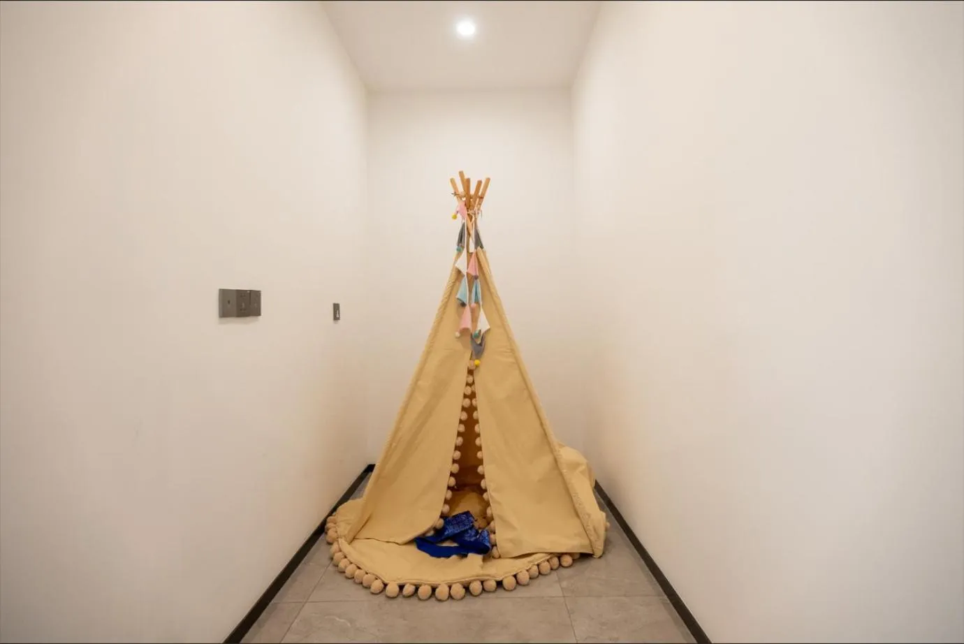 children in One Park Hotel & Residence