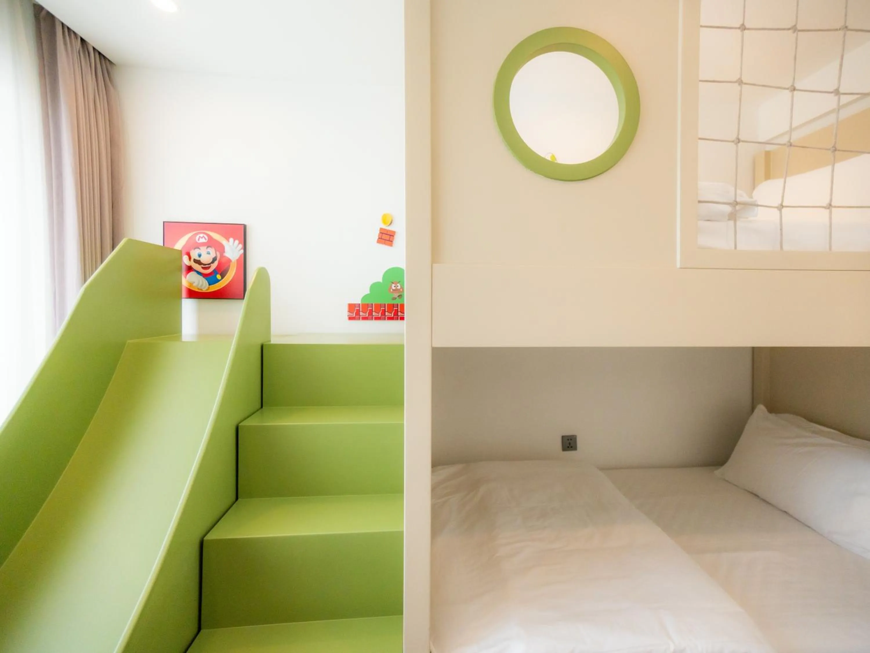 bunk bed, Bed in One Park Hotel & Residence