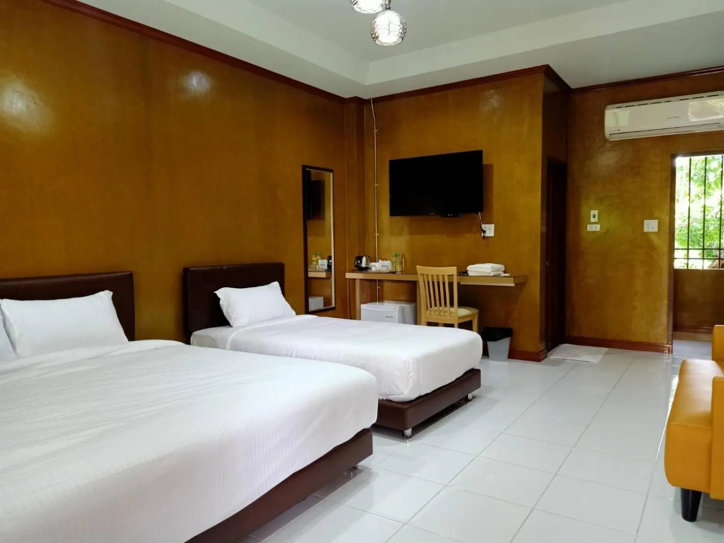 Bed in Superkids Resort