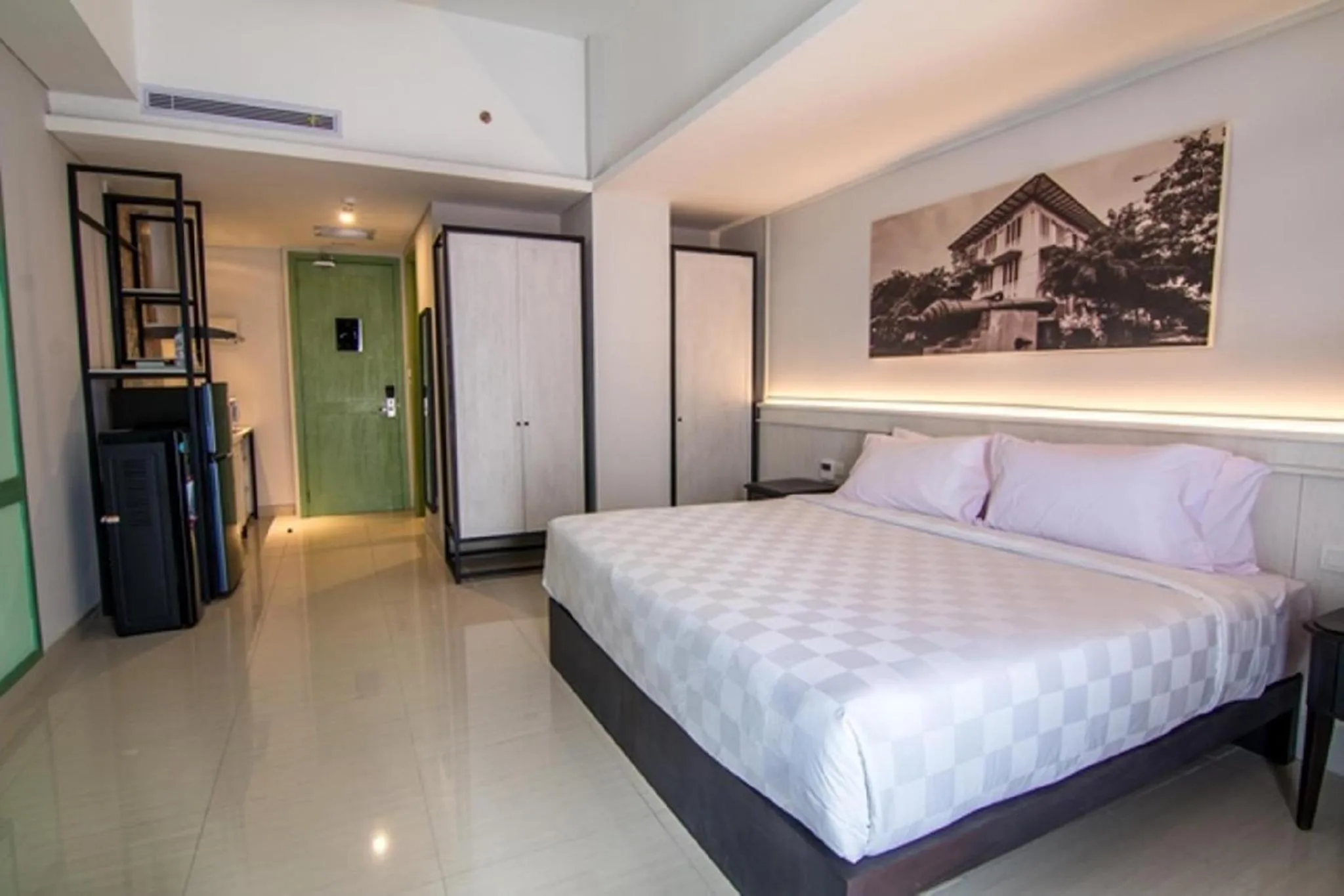 Bedroom, Bed in Jambuluwuk Thamrin Hotel