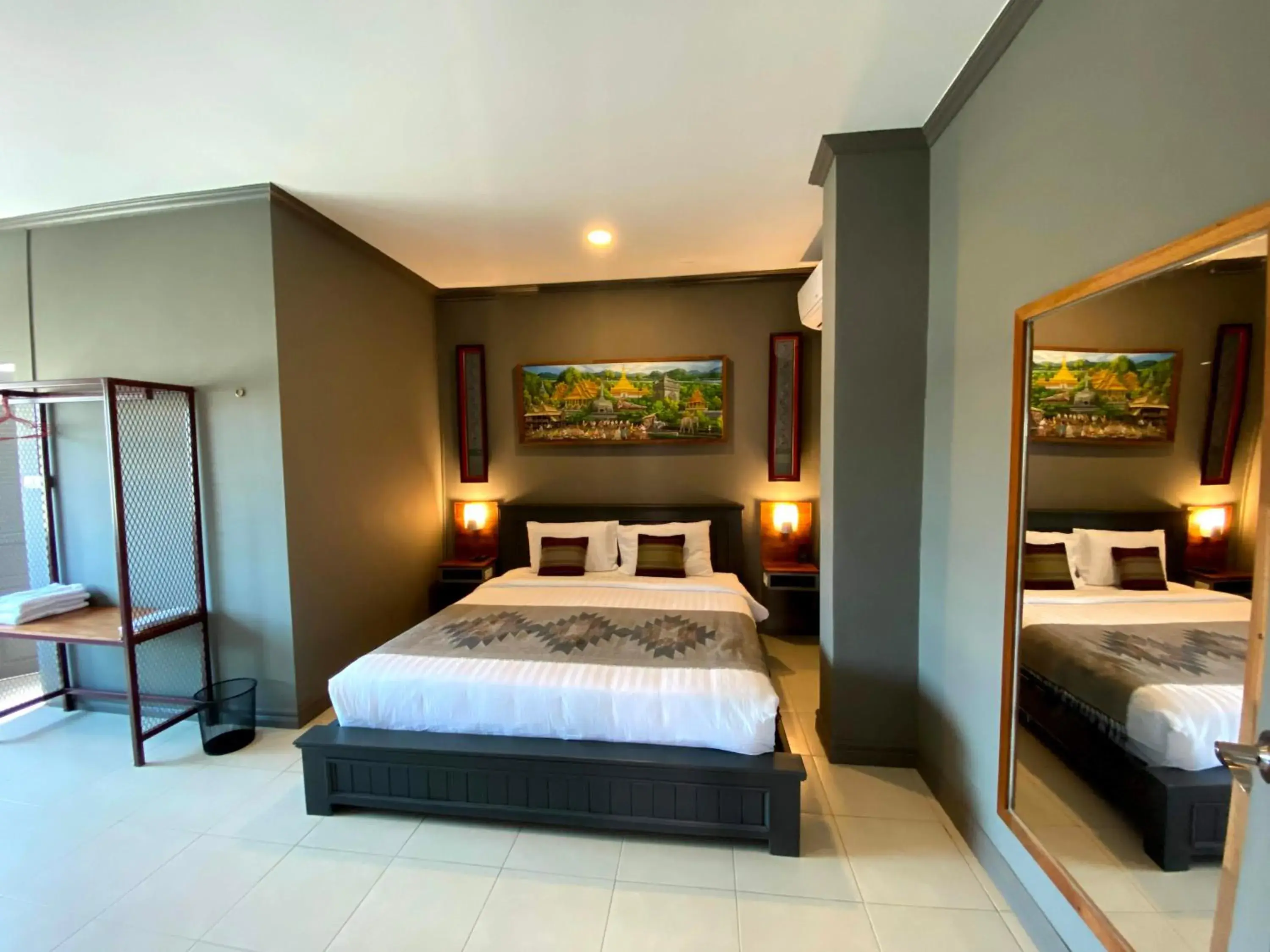 Bed in Patuxay Place Bed in Patuxay Place