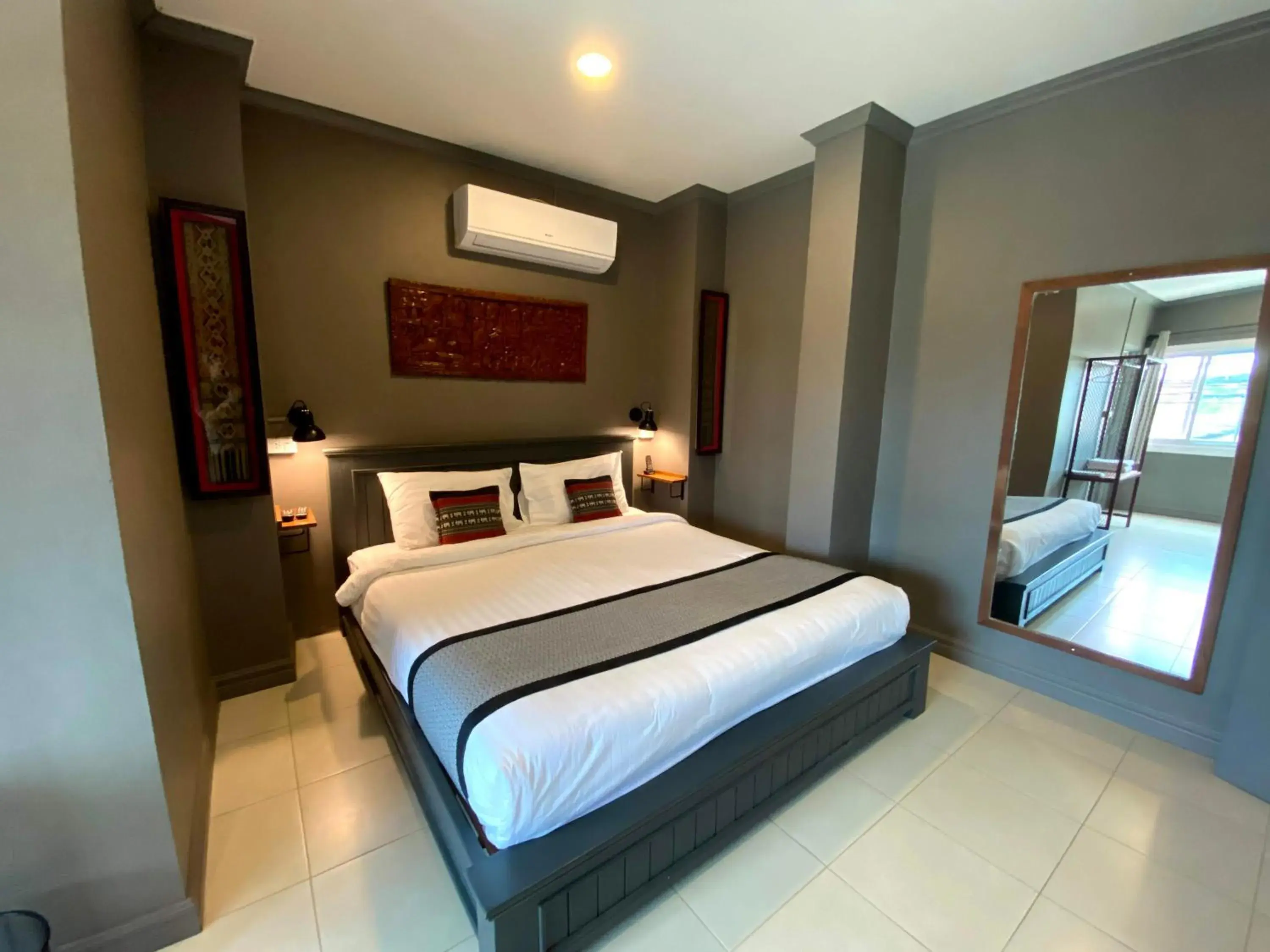 Bed in Patuxay Place Bed in Patuxay Place