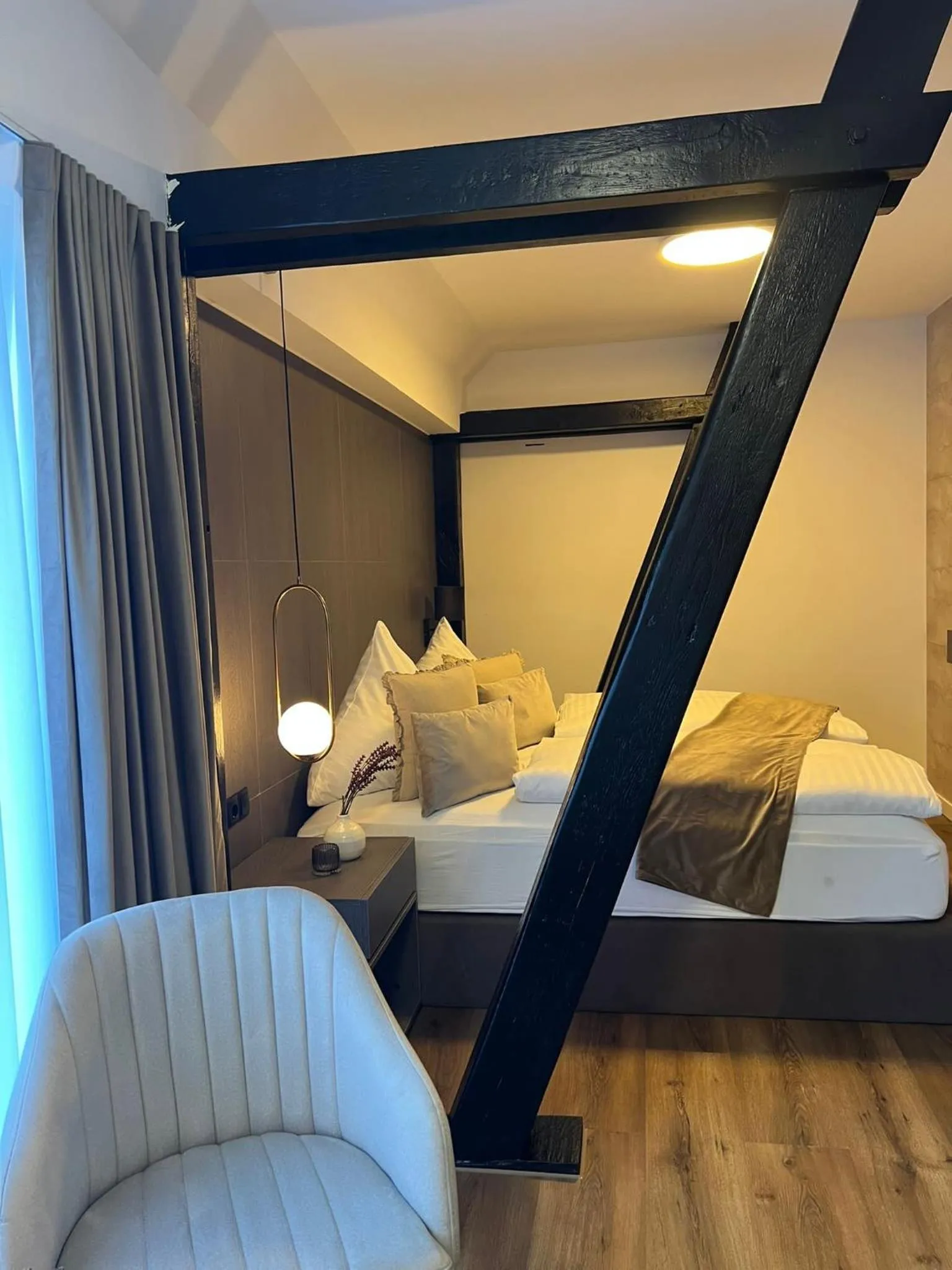 Bed in Hotel Harmshof Bispingen