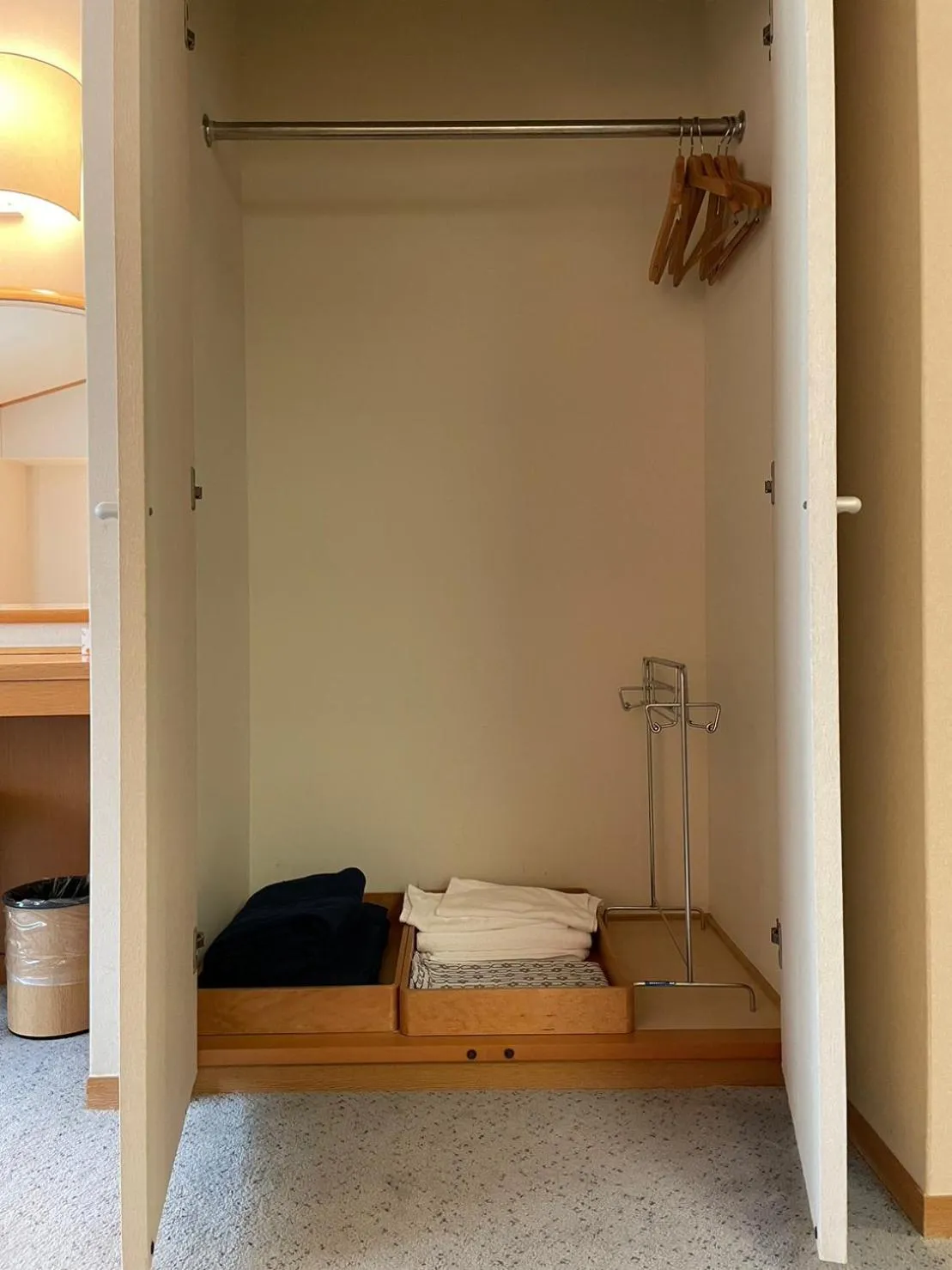 Lake Side Nikko Hotel