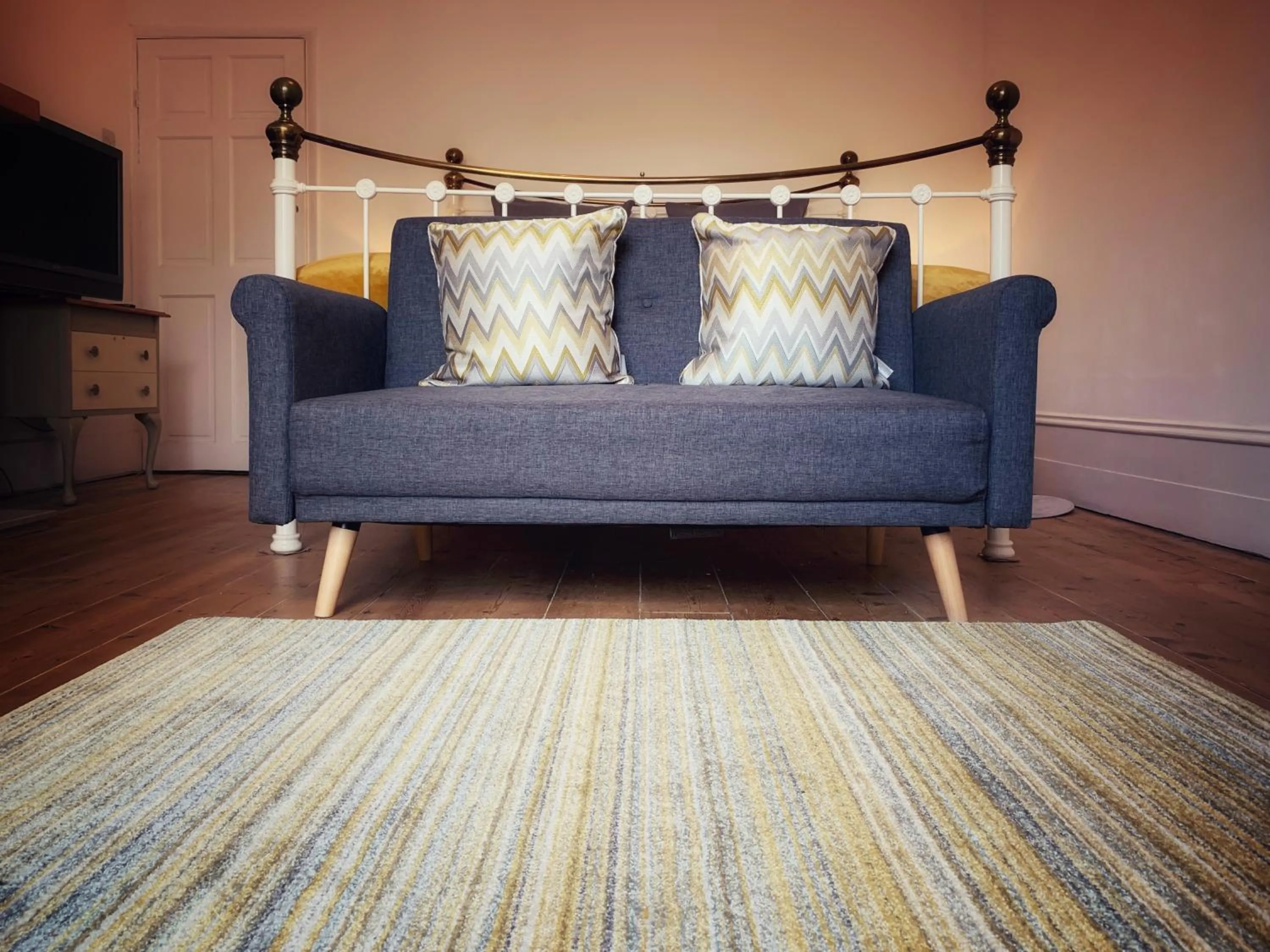 Living room in Paul's Place near Heathrow