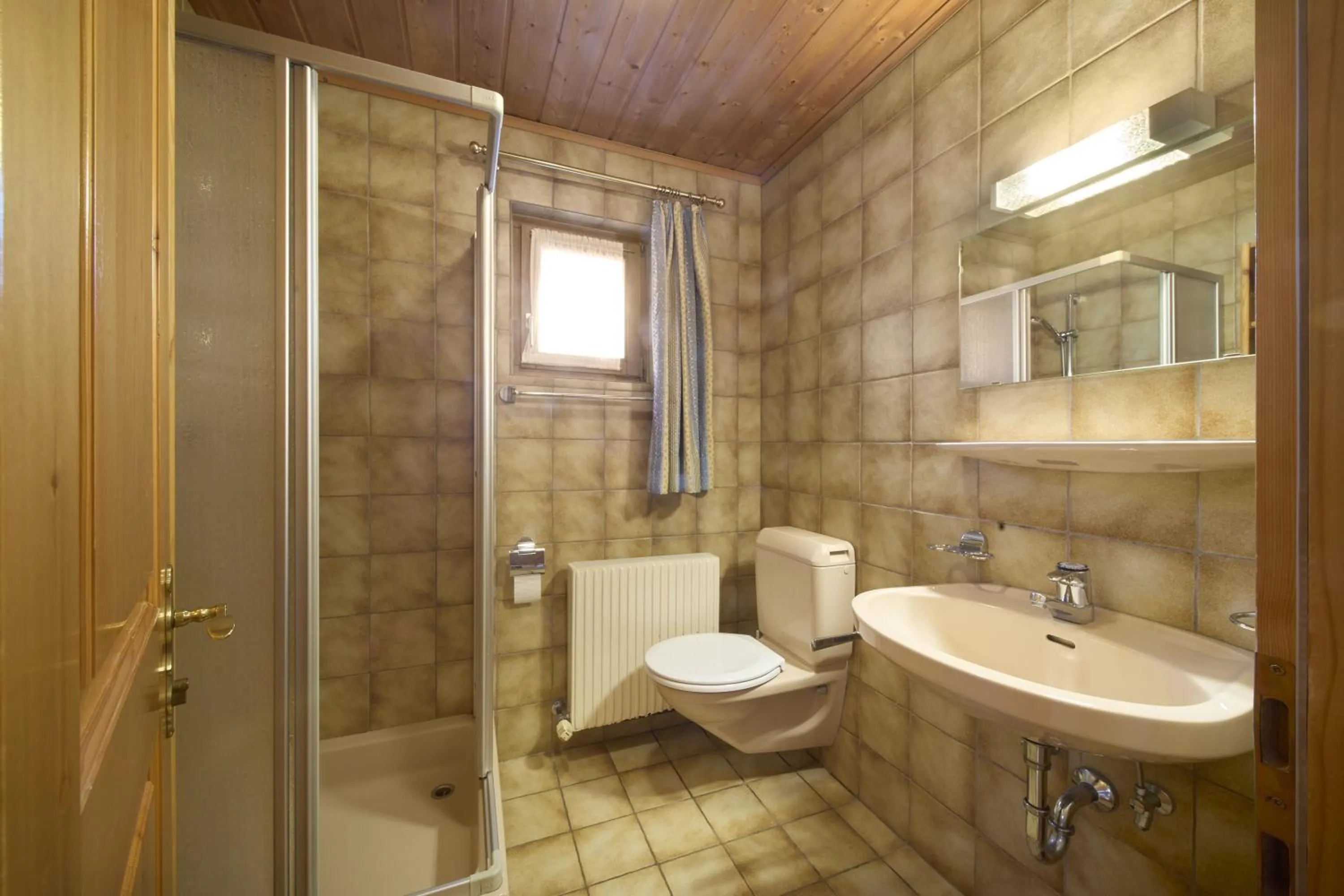 Alt Montafon Hotel Appartements by Pferd auf Wolke