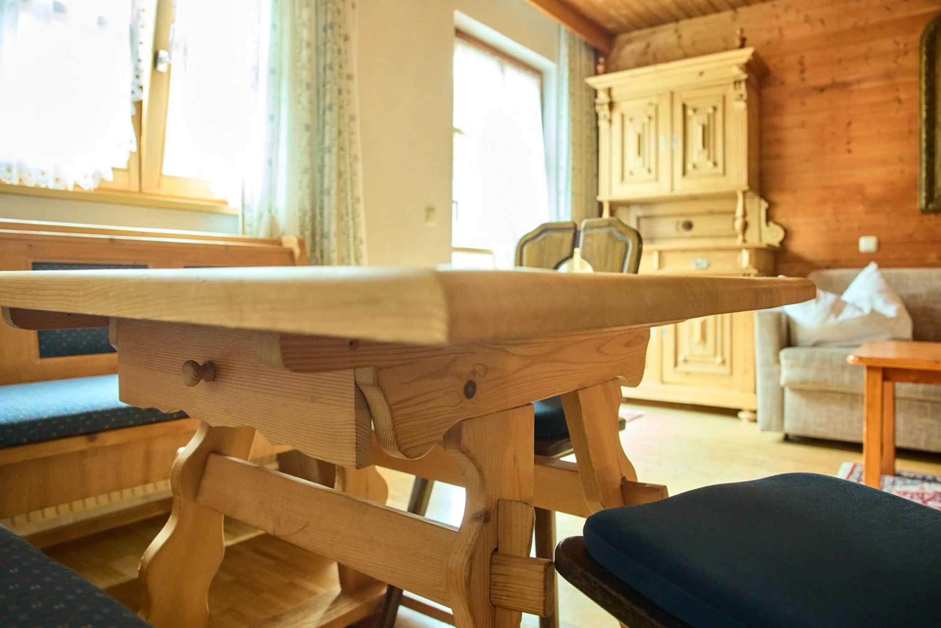 Alt Montafon Hotel Appartements by Pferd auf Wolke