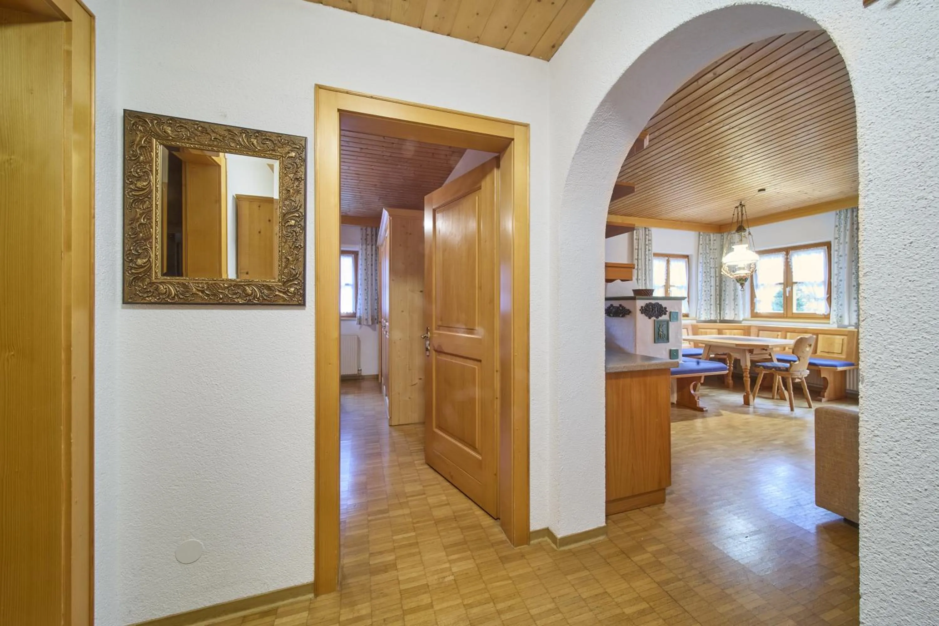 Alt Montafon Hotel Appartements by Pferd auf Wolke