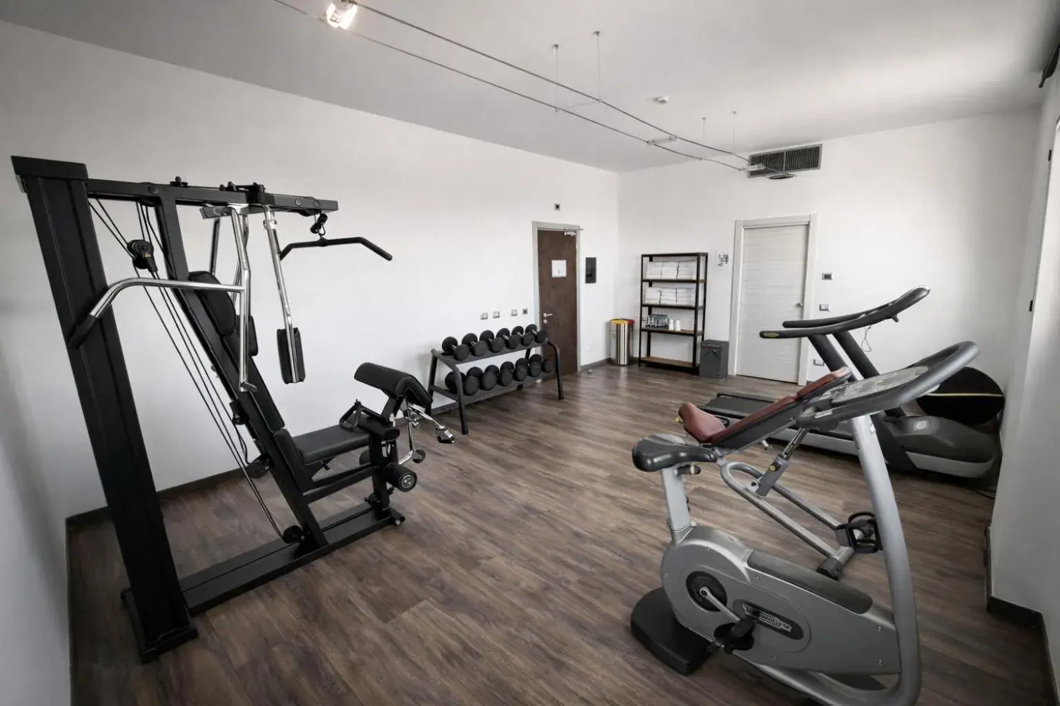 Fitness centre/facilities in Phi Hotel Milano Fitness centre/facilities in Phi Hotel Milano