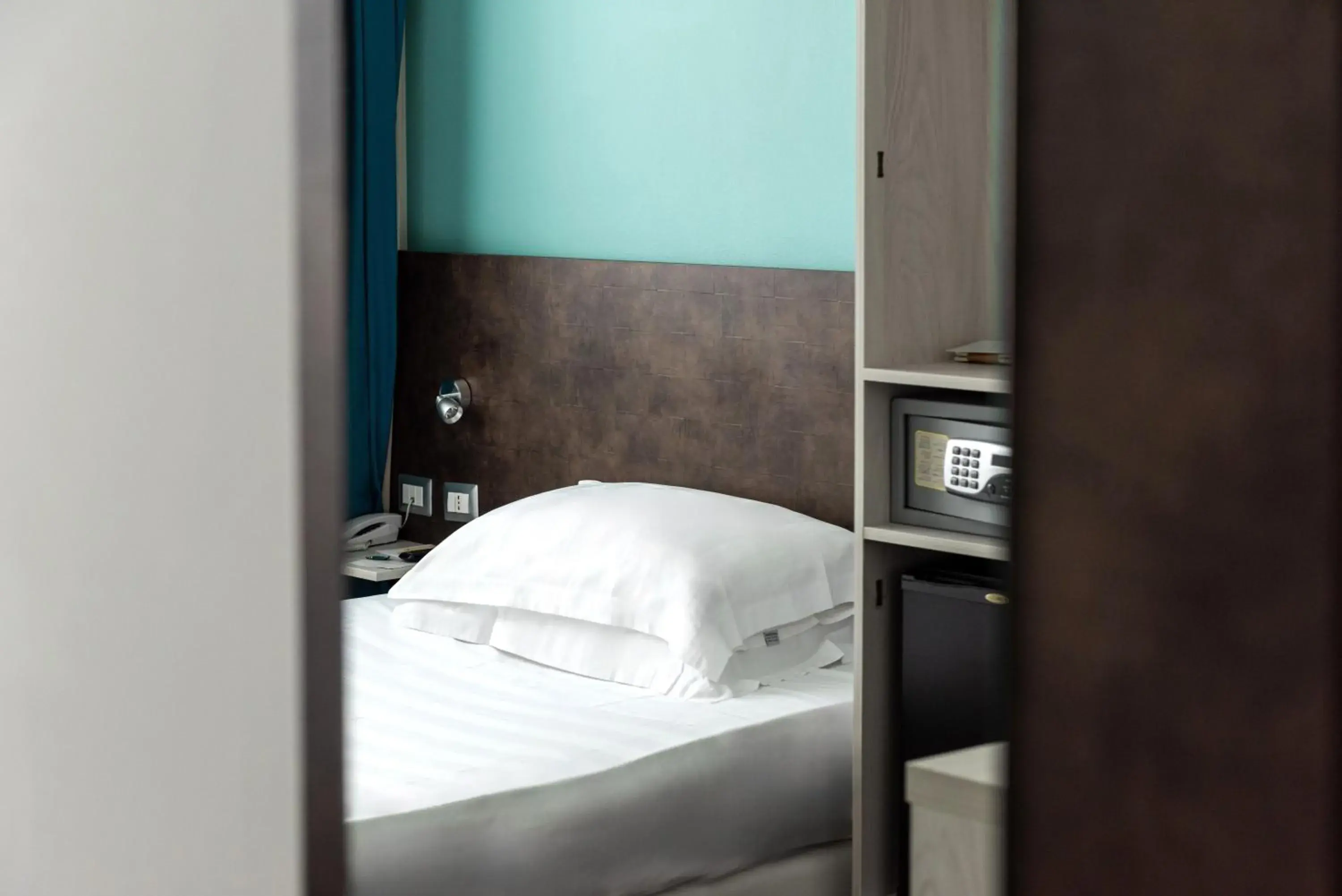 Compact Room in Phi Hotel Milano Compact Room in Phi Hotel Milano