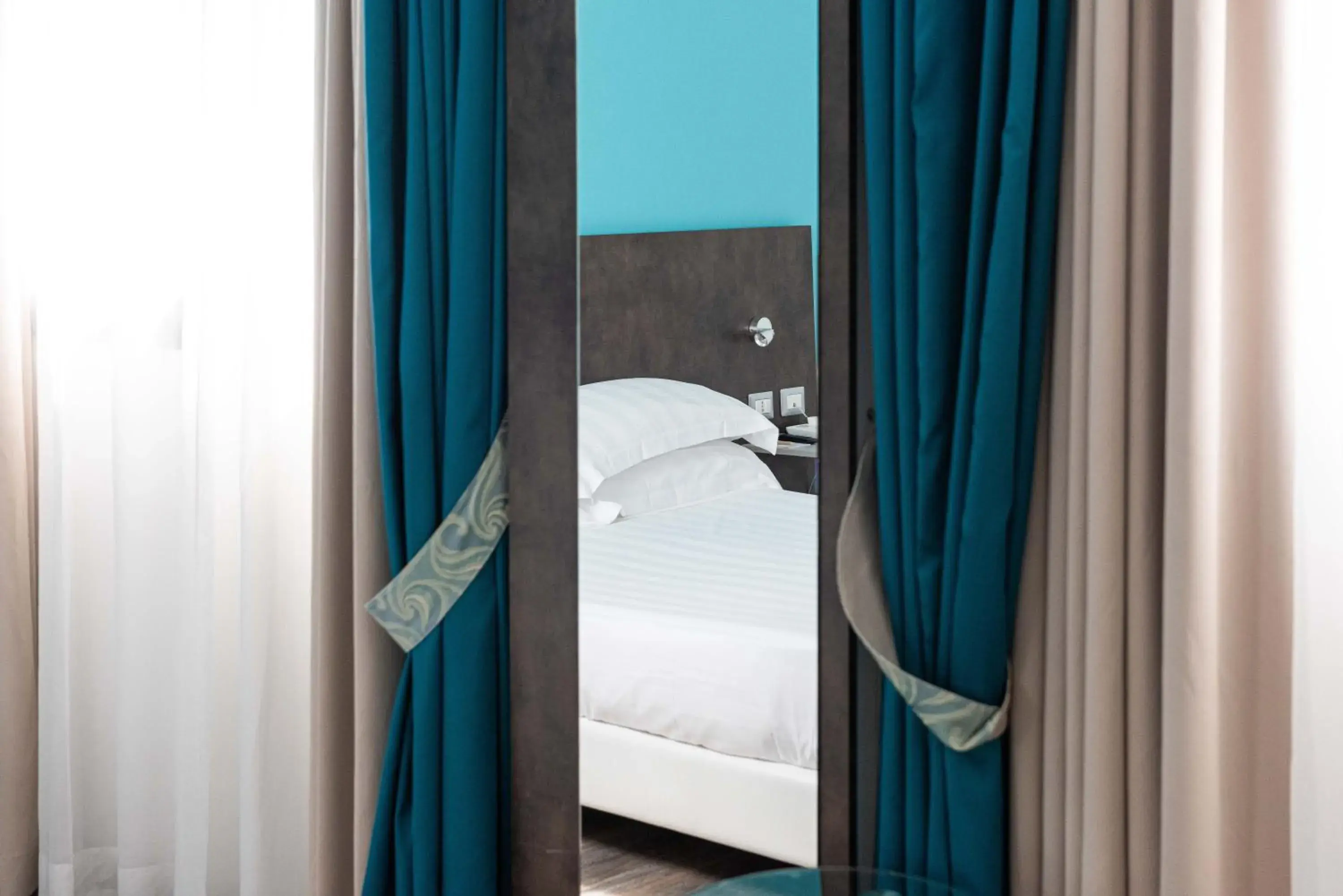 Deluxe Double Room in Phi Hotel Milano Deluxe Double Room in Phi Hotel Milano