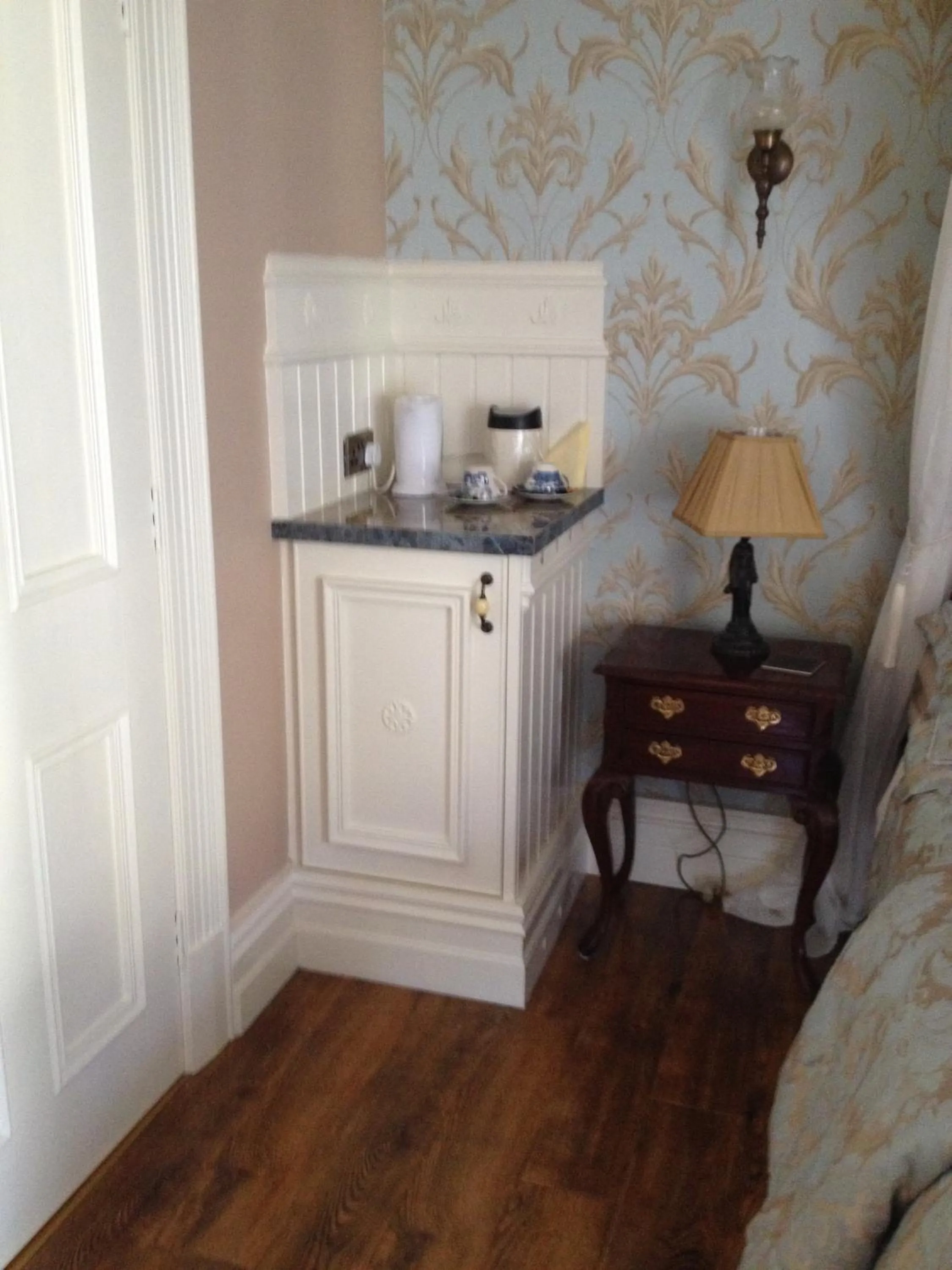 Decorative detail in Riverside Lodge