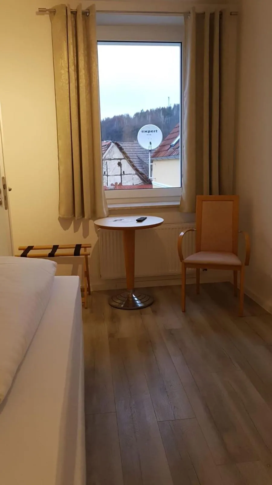 Seating area, Bed in Gasthof zur Alten Post