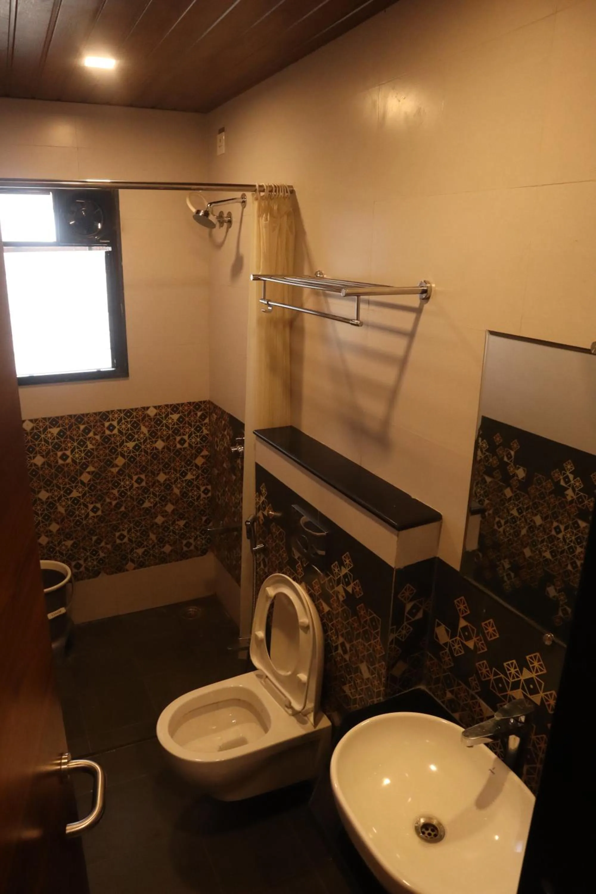 Toilet in Hotel Grand Ecotel, Aurangabad