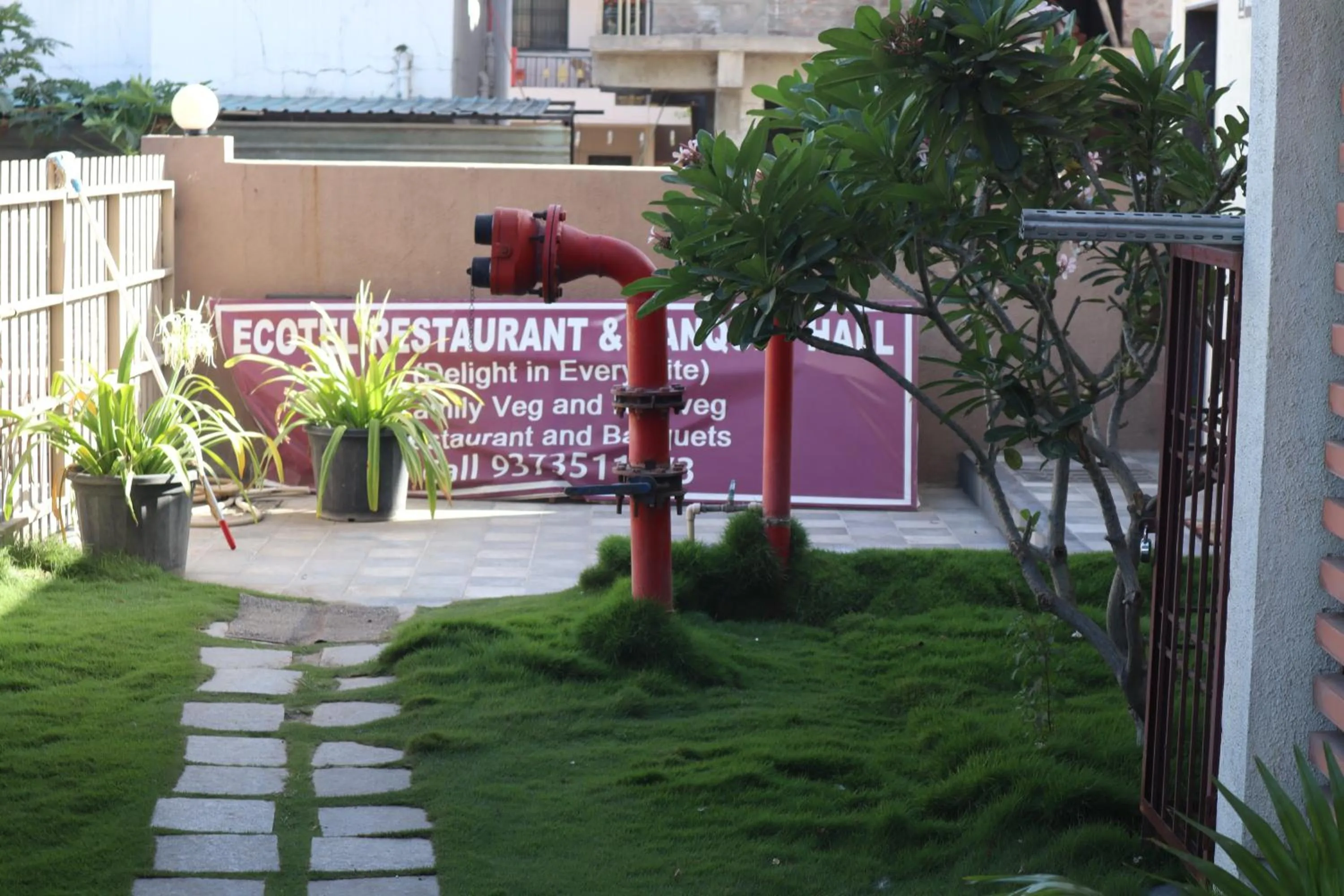 Garden in Hotel Grand Ecotel, Aurangabad
