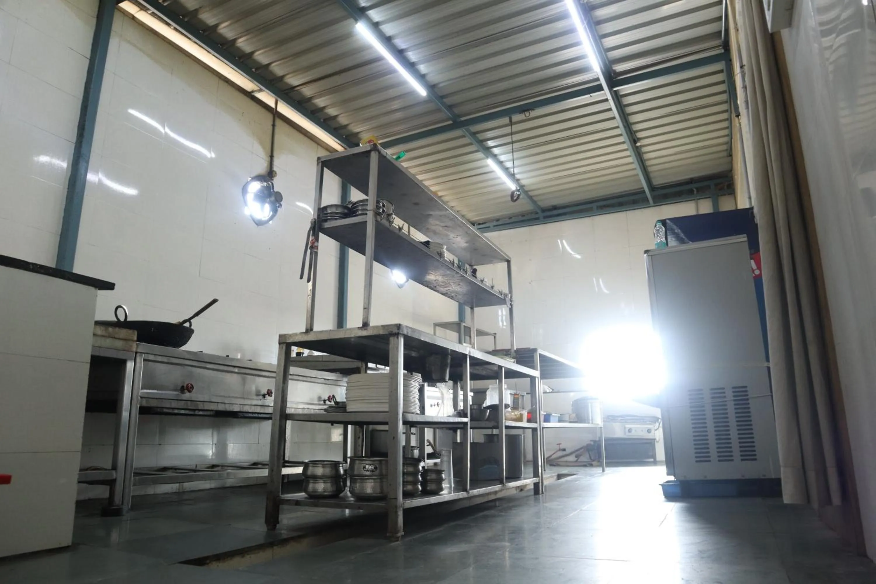 Kitchen or kitchenette in Hotel Grand Ecotel, Aurangabad