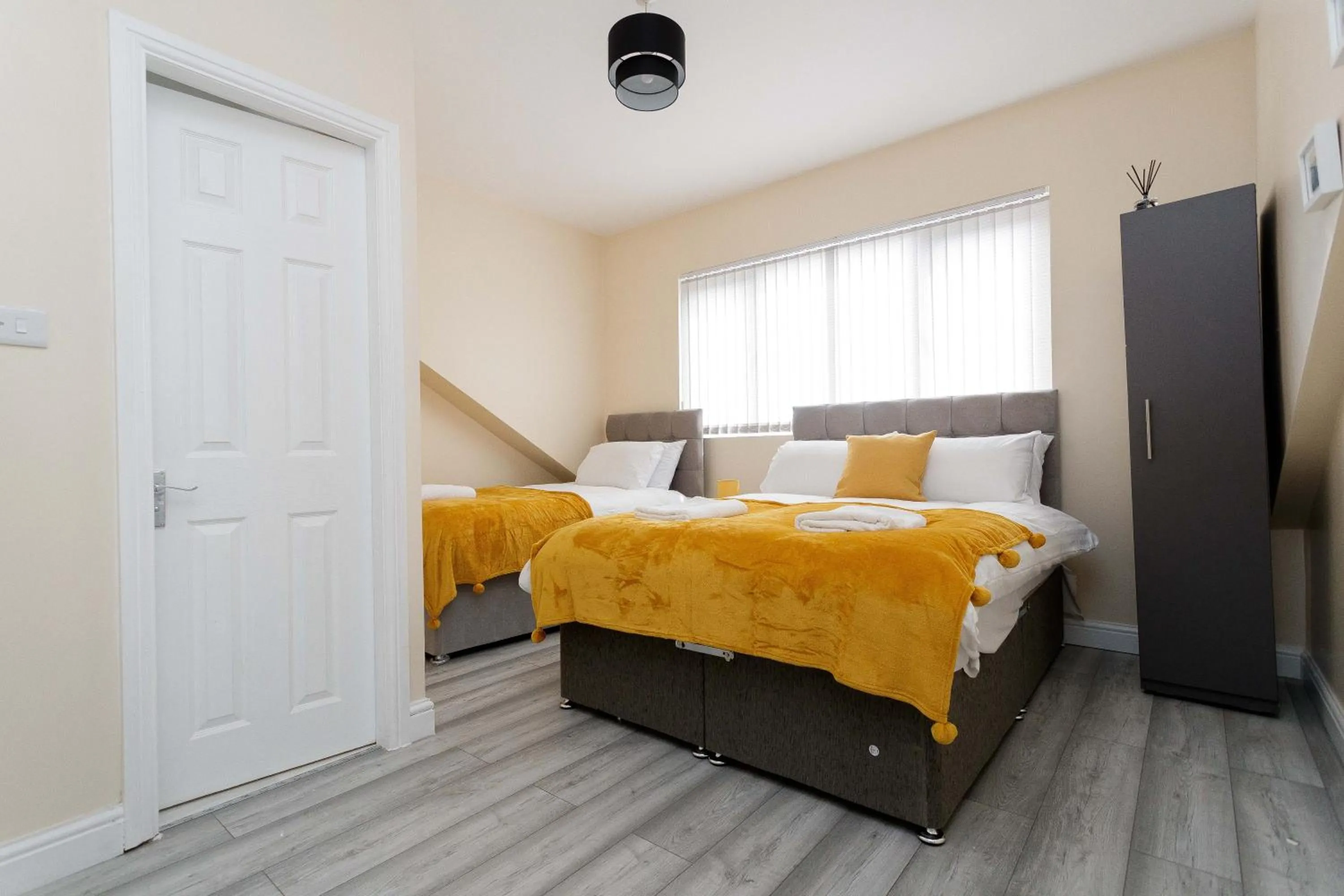 Bedroom in Calvin House Apartments
